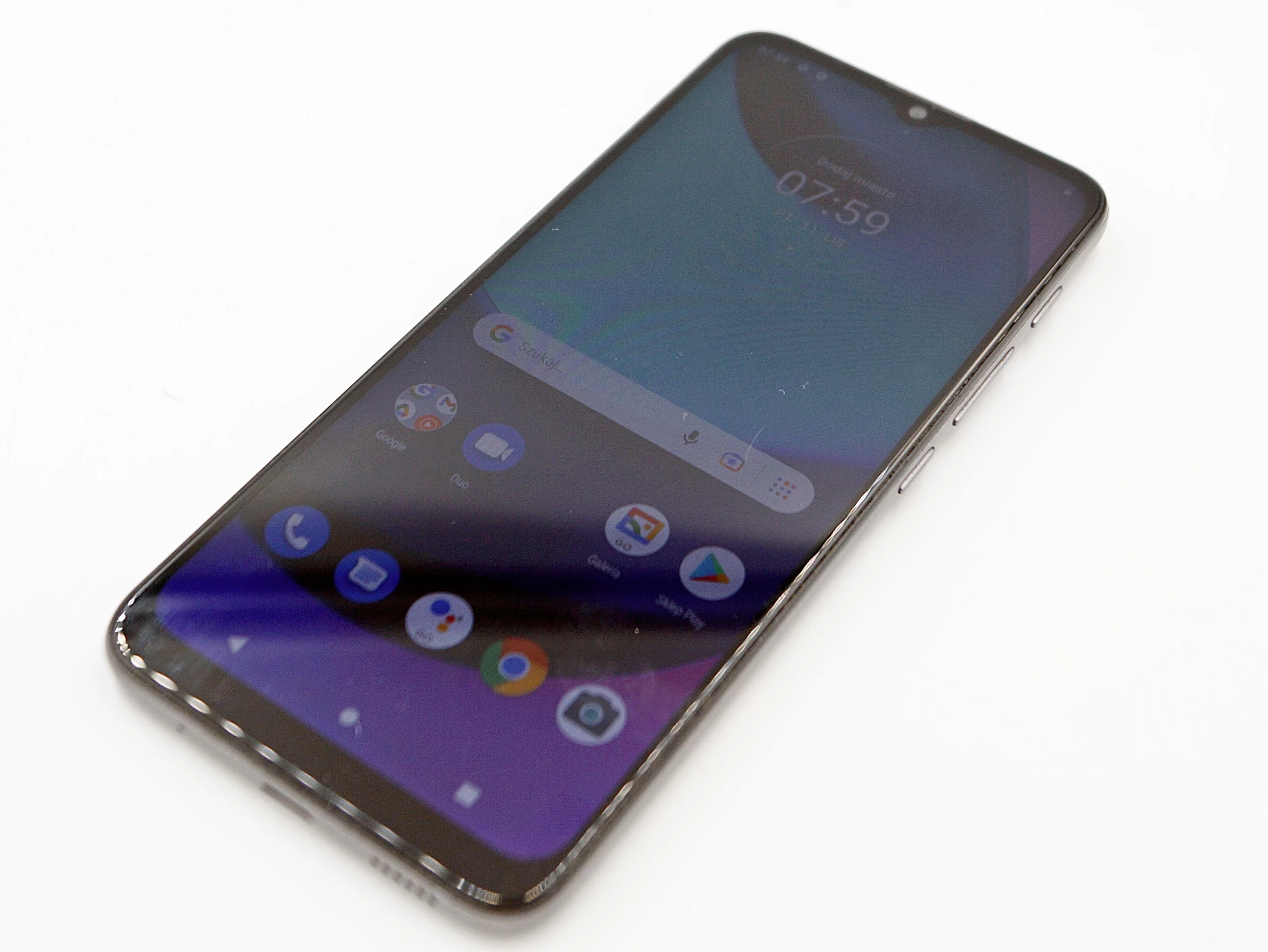 telefon-motorola-moto-e20-232-gb-w-ladnym-stanie-stan-11323-2