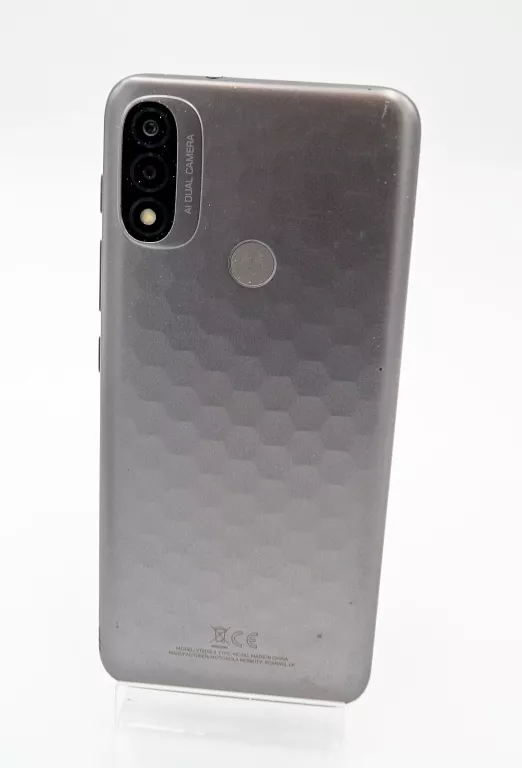 telefon-motorola-moto-e20-232-gb-w-ladnym-stanie-ean-gtin-0840023226151