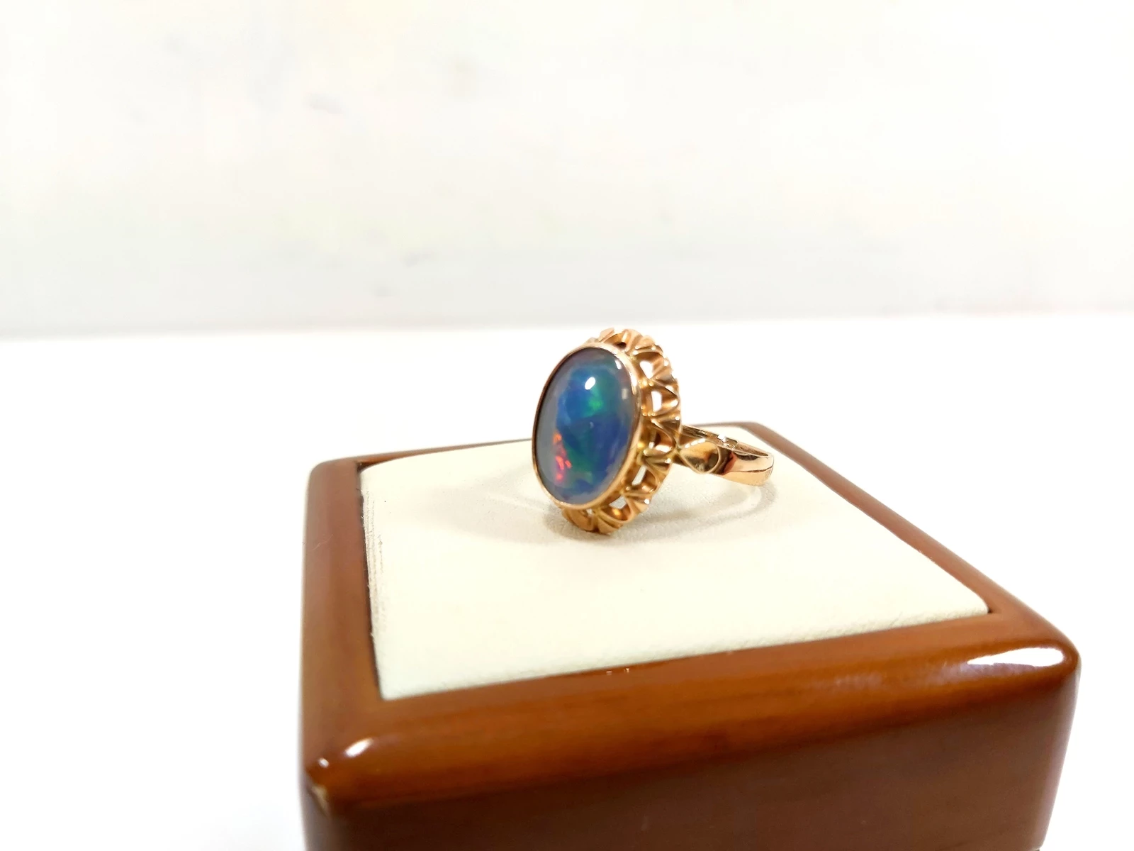 wyjatkowy-zloty-pierscionek-proby-585-rozmiar-17-stan-11323-253806