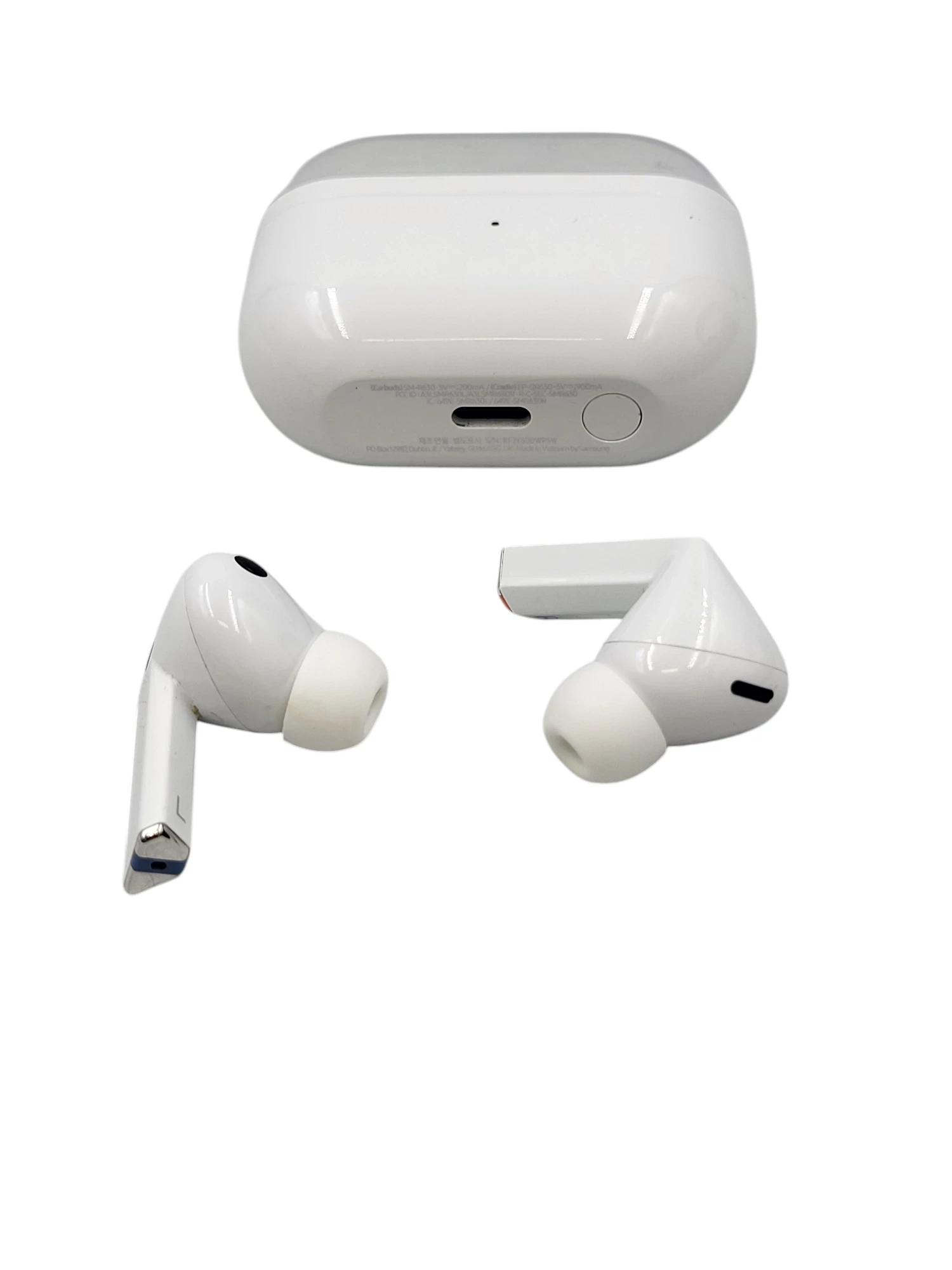 sluchawki-samsung-buds-3-pro-sm-r630-biale-kolor-dominujacy-129357-2