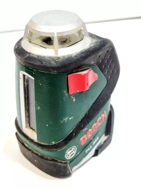 laser-krzyzowy-bosch-pll-360-etui-dokladnosc-pomiaru-04