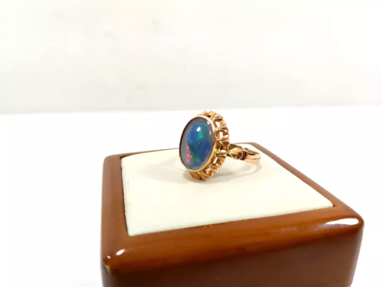 wyjatkowy-zloty-pierscionek-proby-585-rozmiar-17-stan-11323-253806