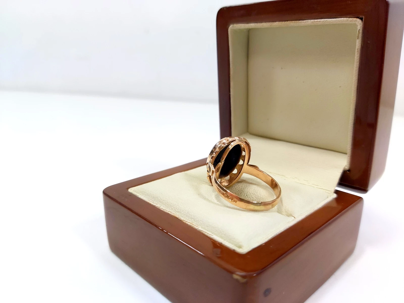 wyjatkowy-zloty-pierscionek-proby-585-rozmiar-17-mickiewicza-1-nidzica