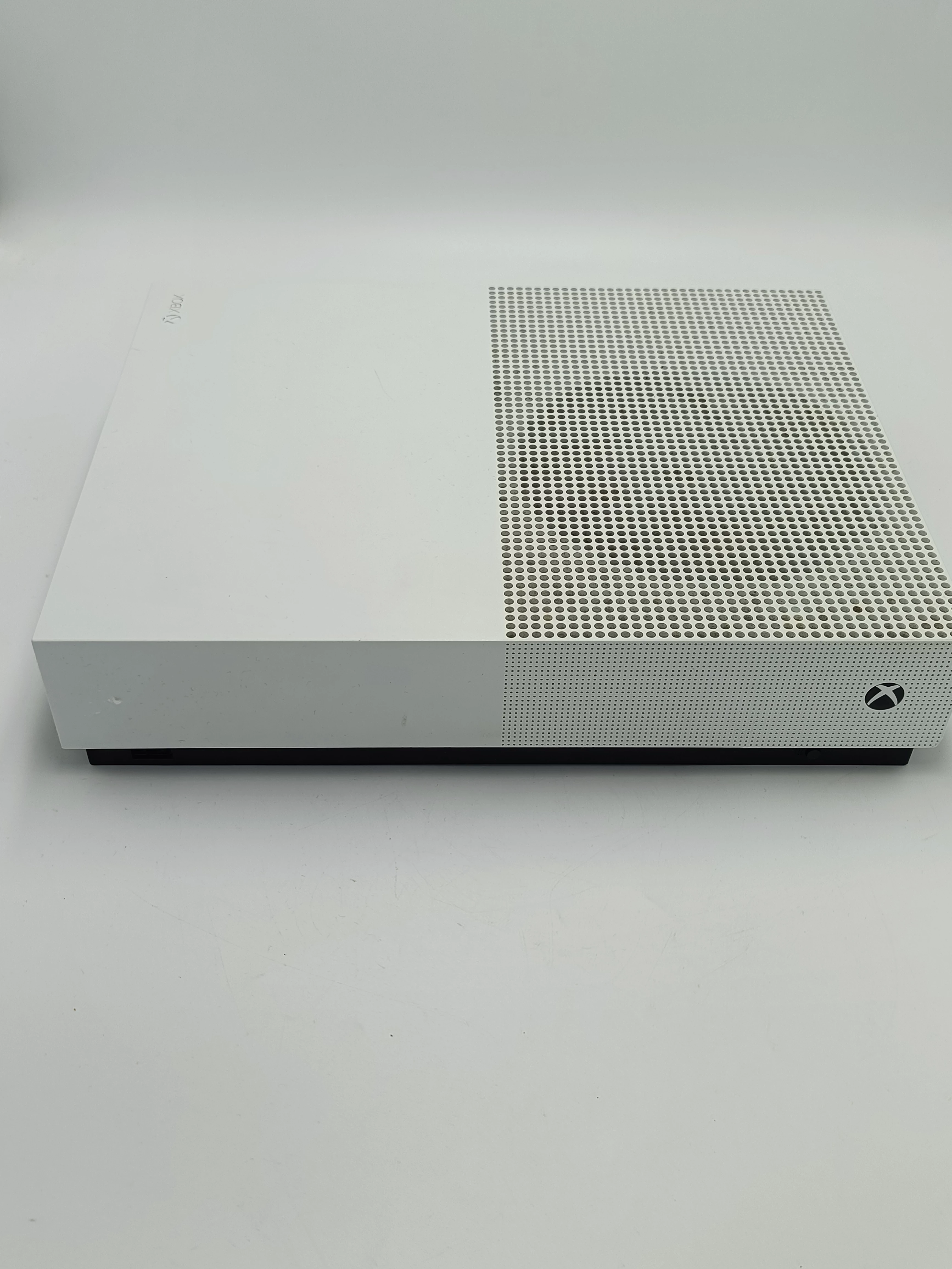 konsola-xbox-one-s-1t-gry-w-zestawie-205998-225570