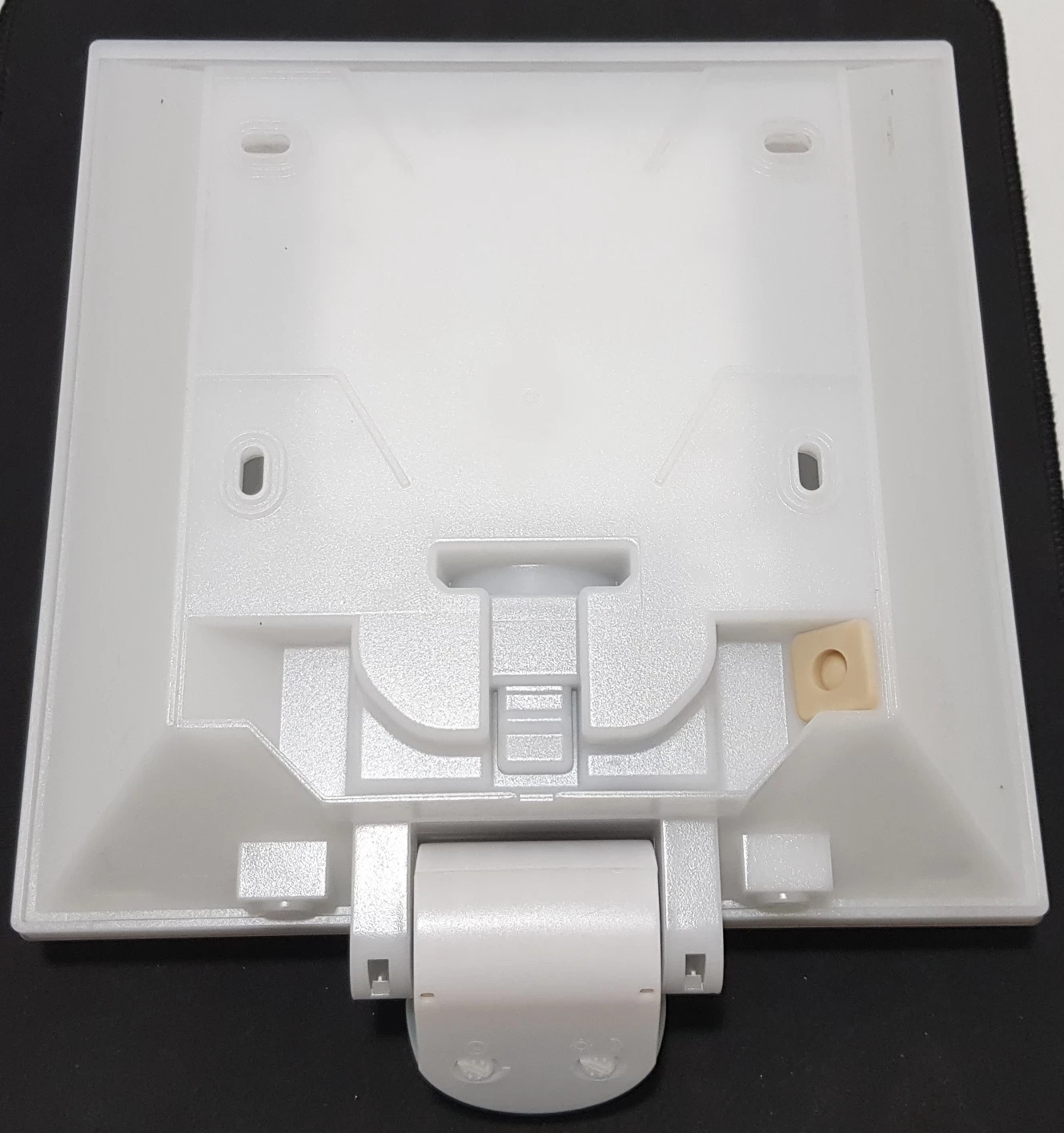 steinel-l-20-s-lampa-elewacyjna-z-czujnikiem-ruchu-180-type-5668-e27-ip44-moc-6000