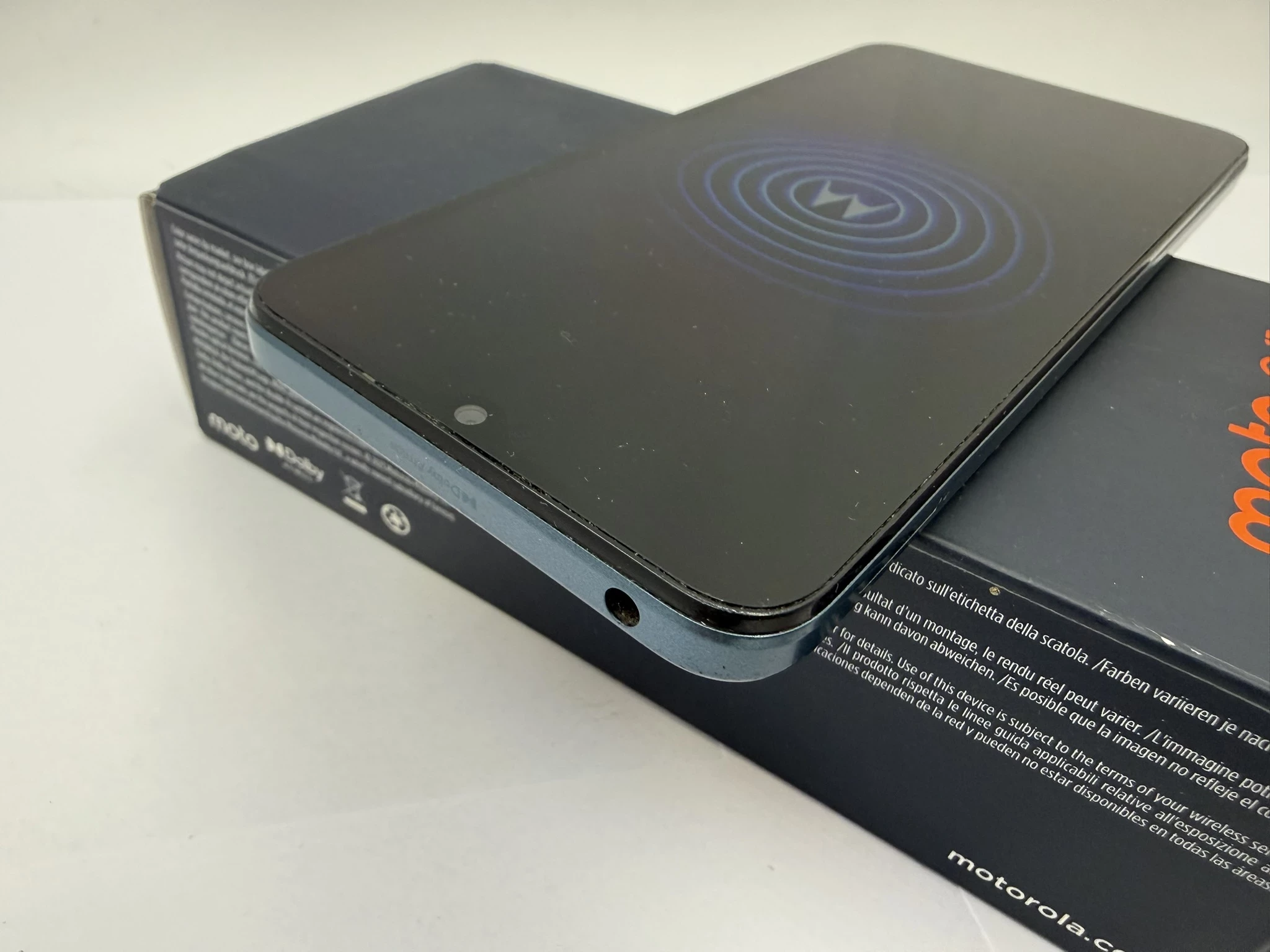 telefon-motorola-moto-e13-typ-202685-212929