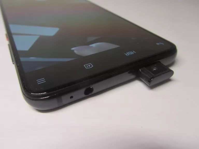 mi-9t-6128gb-zestaw-pojemnosc-akumulatora-4000