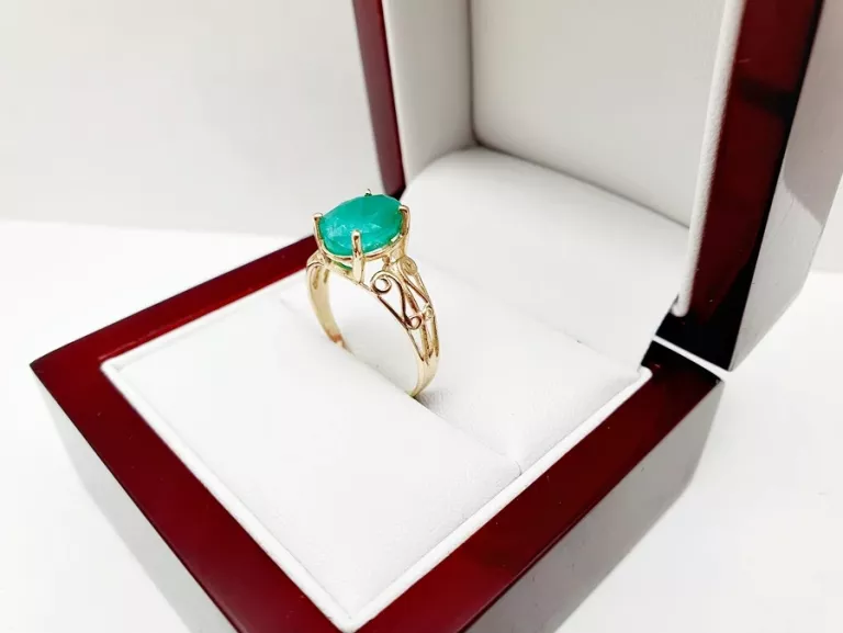 delikatny-piekny-zloty-pierscionek-ze-szmaragdem-p585-14ct-209-g-r15-rodzaj-2205-2