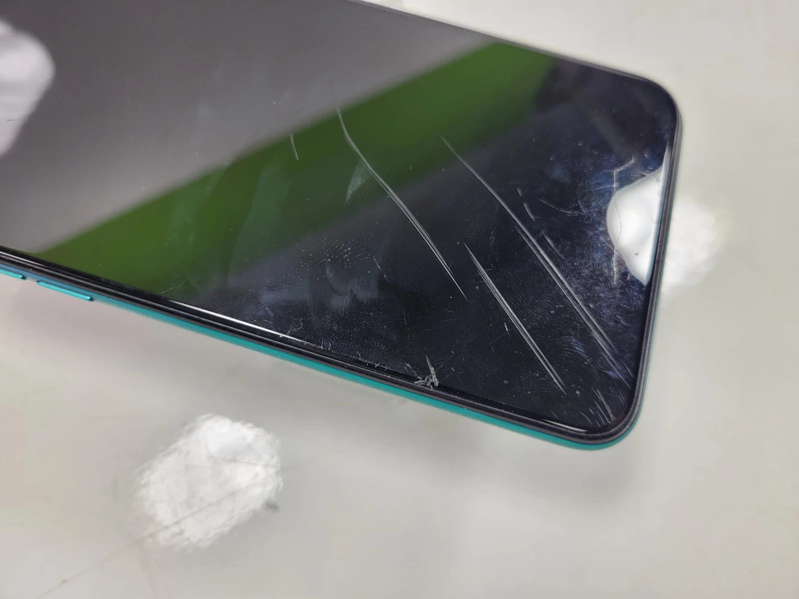 telefon-oppo-a74-6128-przekatna-ekranu-650