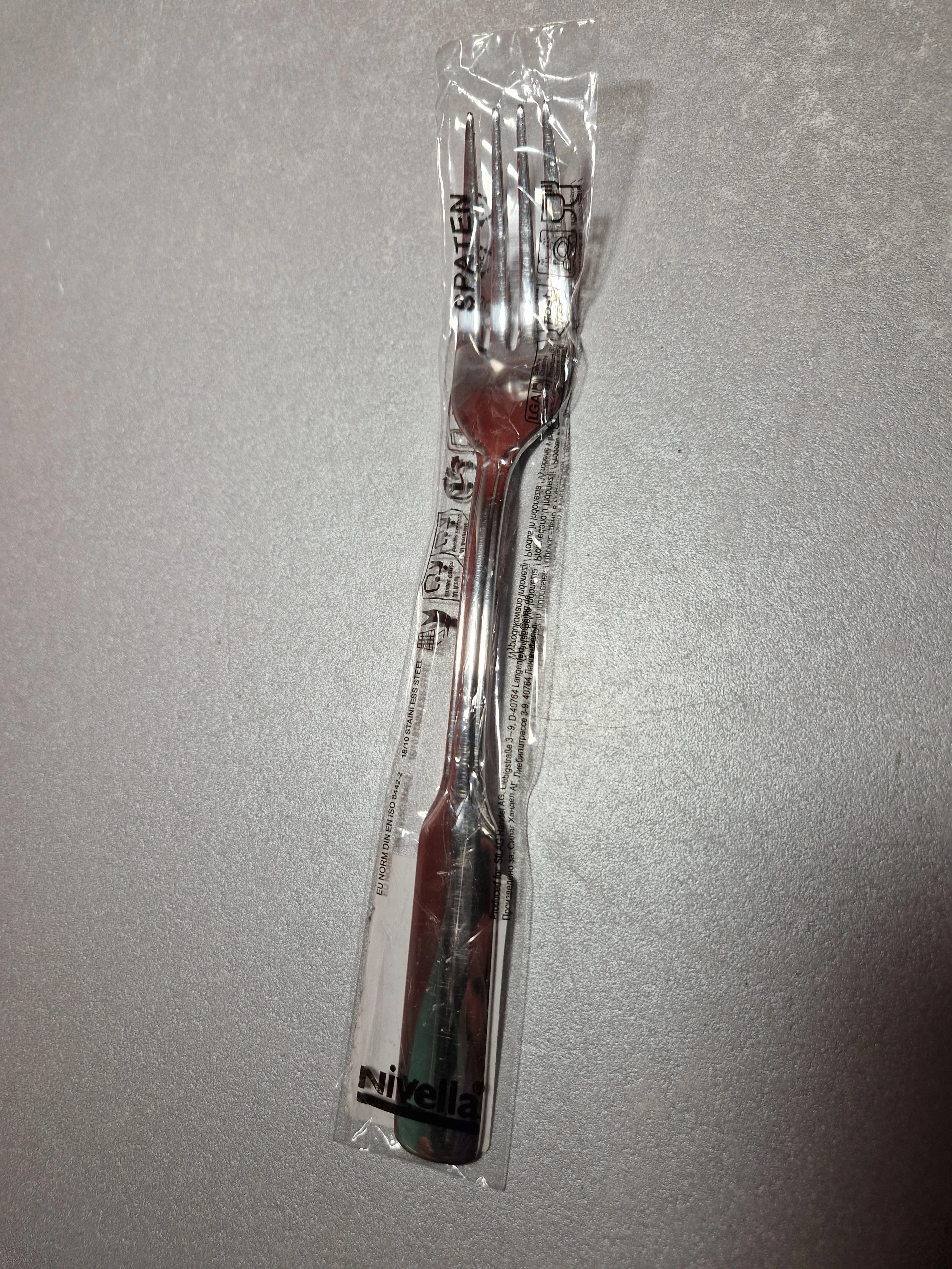 nivella-widelec-stolowy-spaten-emilii-gierczak-35-szczecin-rs