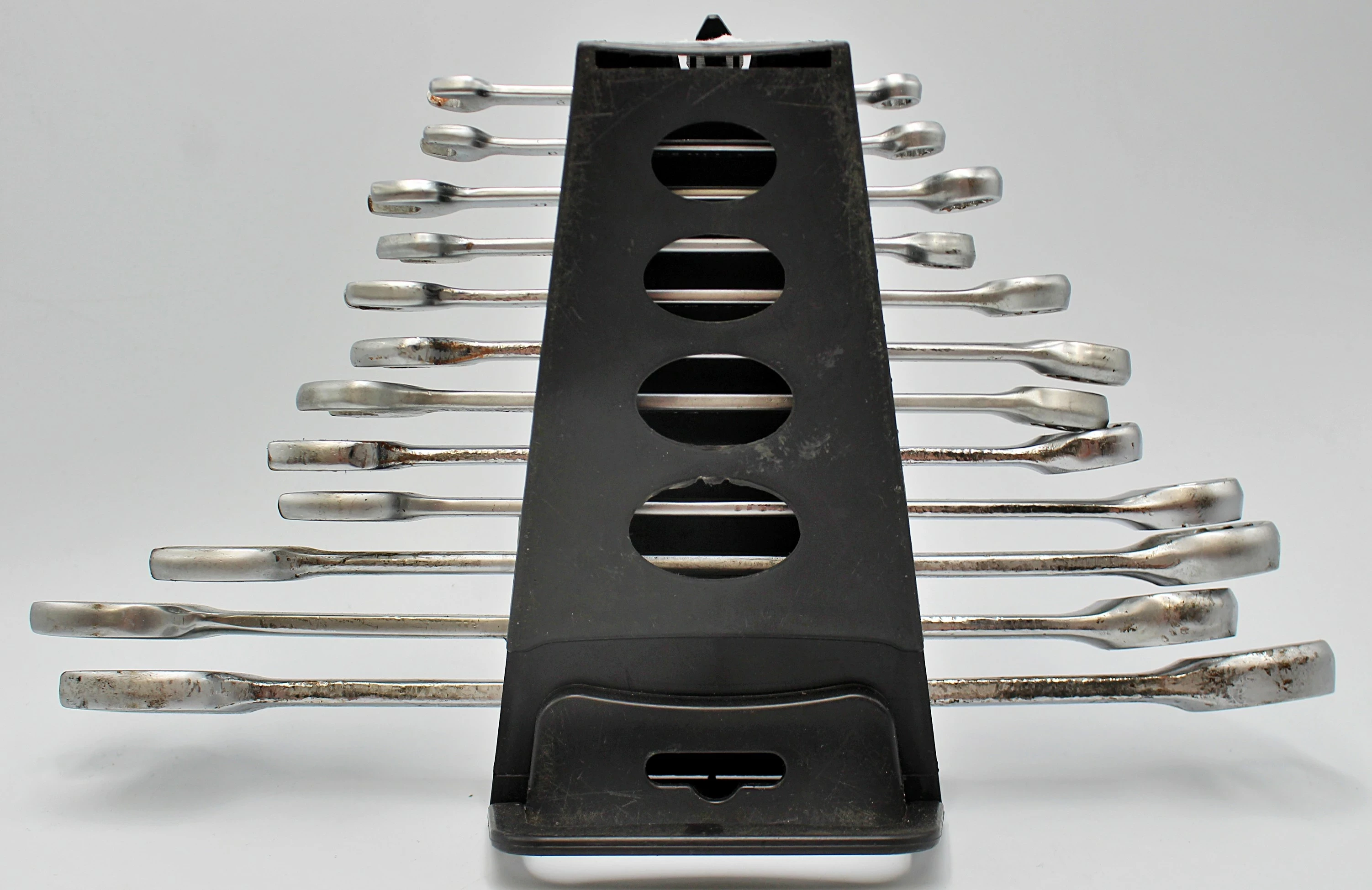 zestaw-kluczy-plasko-oczkowych-force-tools-rk-4014-12-el-rozmiar-6-27-stan-11323-2