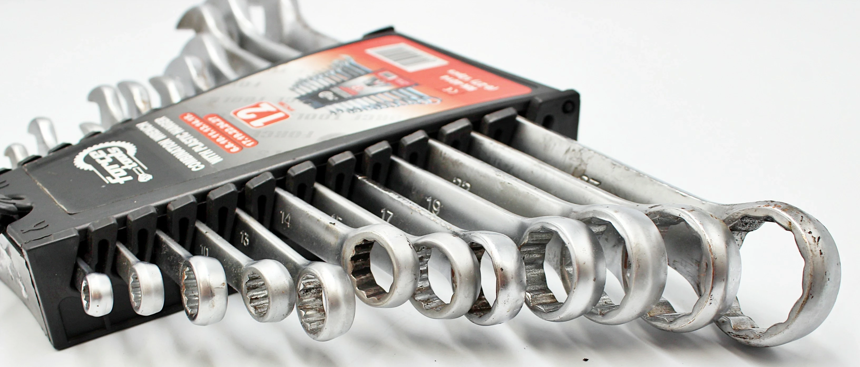 zestaw-kluczy-plasko-oczkowych-force-tools-rk-4014-12-el-rozmiar-6-27-glogowska-160-poznan