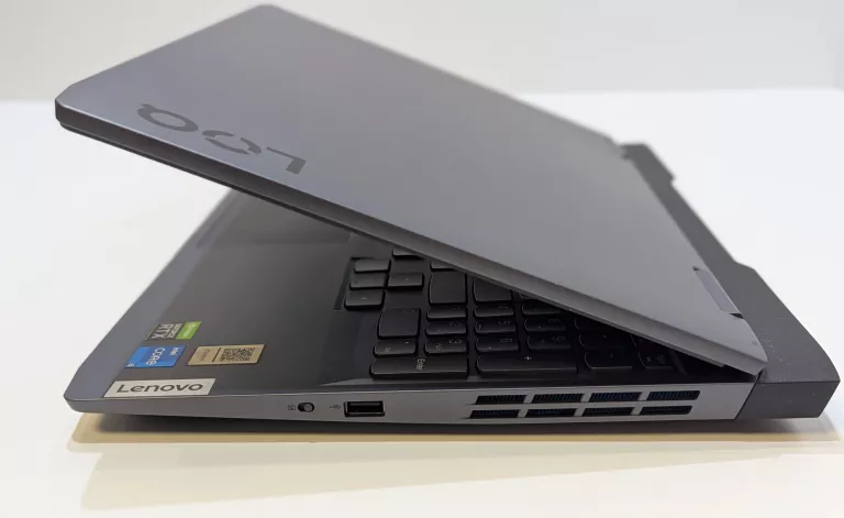 laptop-lenovo-loq-15irh8-i5-13420h-16gb-512gb-ssd-rtx3050-gwarancja-pojemnosc-dysku-512