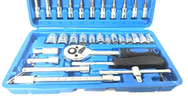 46-elementow-szt-zestaw-kluczy-nasadowych-bitow-grzechotka-walizka-adapter-liczba-elementow-w-zestawie-46