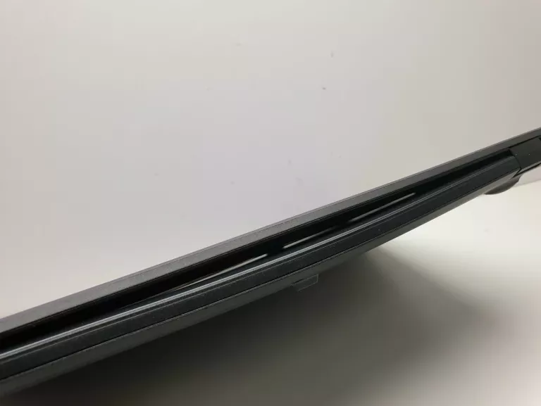 laptop-asus-vivobook-l410m-przekatna-ekranu-14