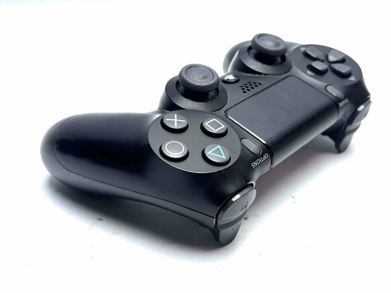 konsola-ps4-pro-1tb-komplet-stan-11323-2