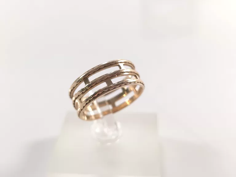 zloty-pierscionek-p585-314g-r13-material-15835-2