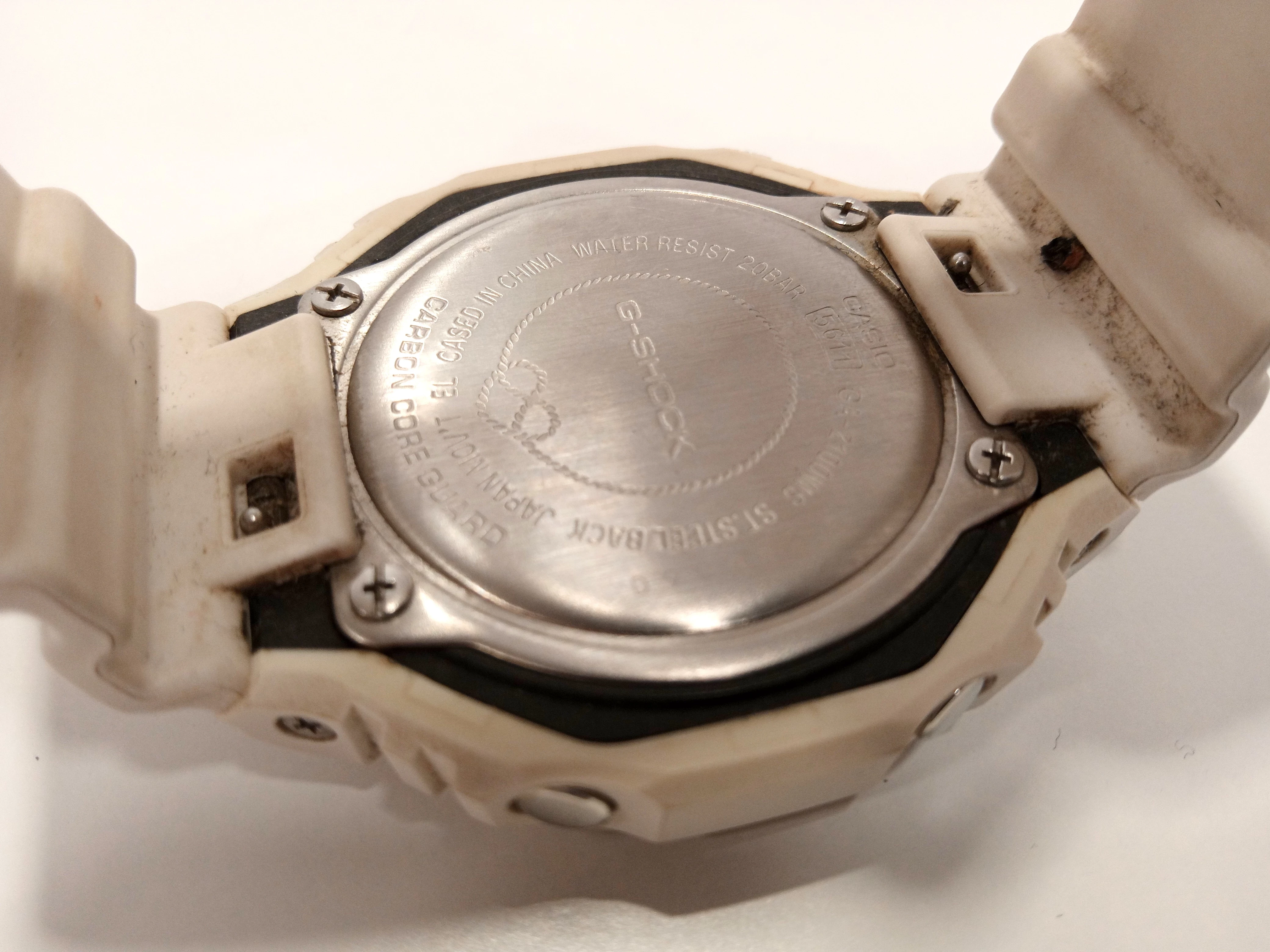 zegarek-casio-g-shock-ga-2100ws-stan-11323-2