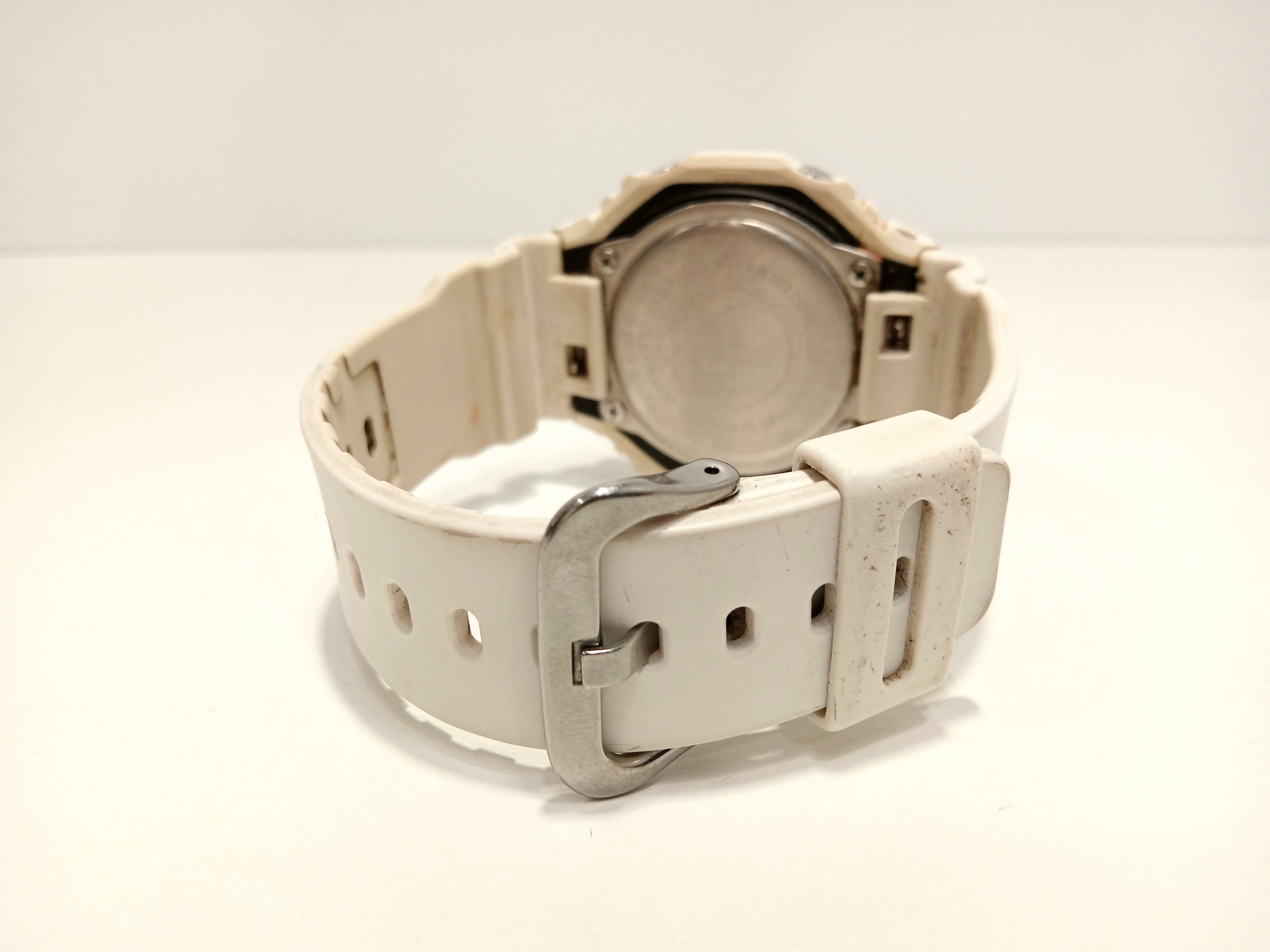 zegarek-casio-g-shock-ga-2100ws-rodzaj-129220-3