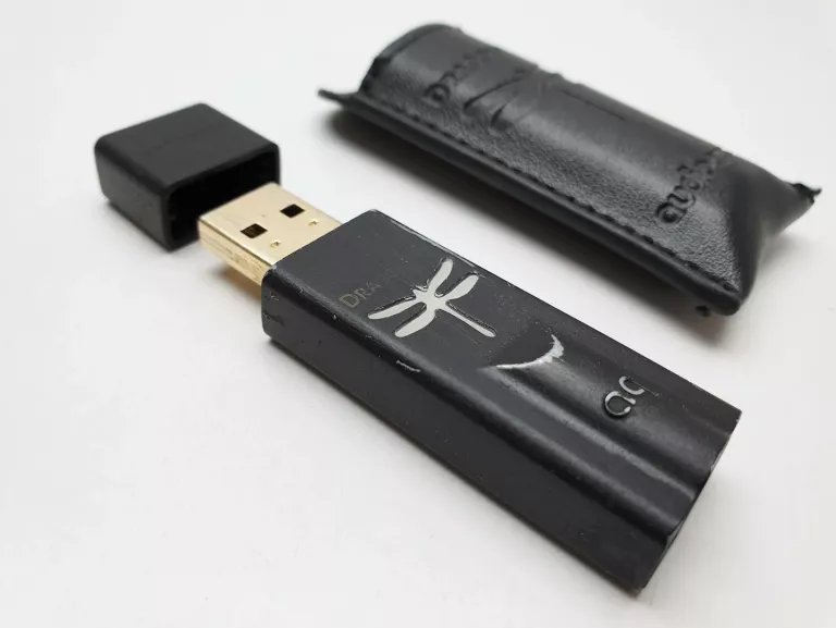 wzmacniacz-sluchawkowy-audioquest-dragonfly-black-v15-stan-11323-2