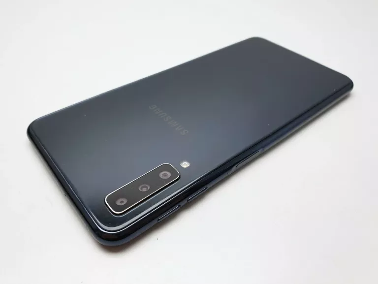 telefon-samsung-a7-2018-pamiec-ram-202865-214121
