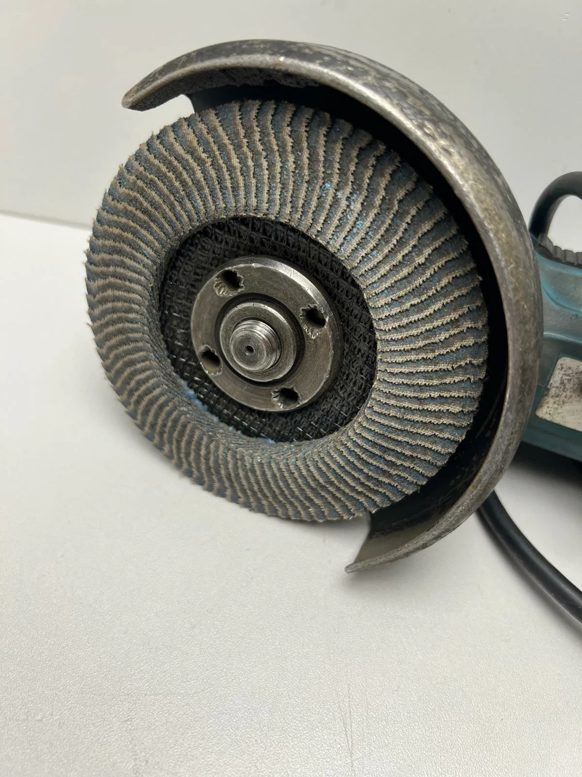 szlifierka-makita-ga5030r-stan-11323-2