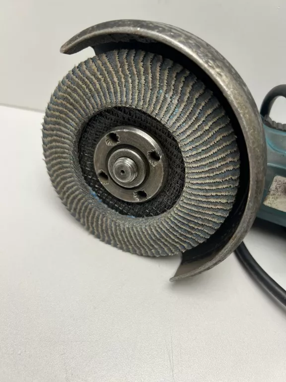 szlifierka-makita-ga5030r-stan-11323-2