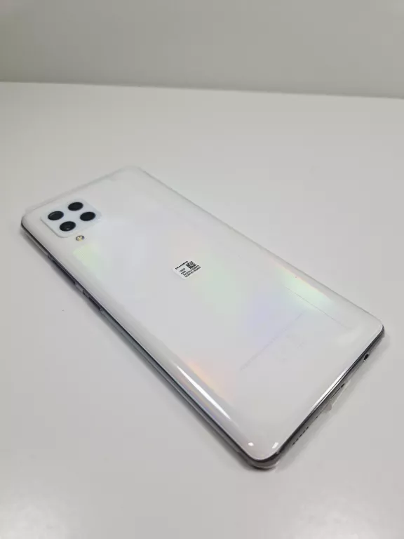 telefon-samsung-a42-128gb-igla-przekatna-ekranu-660