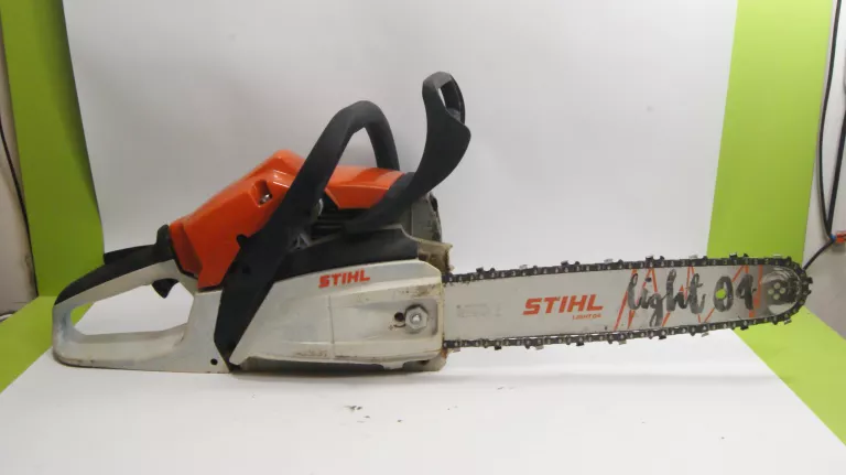 pila-spalinowa-stihl-ms-162-112023-prowadnica-40-cm-maksymalna-moc-120000