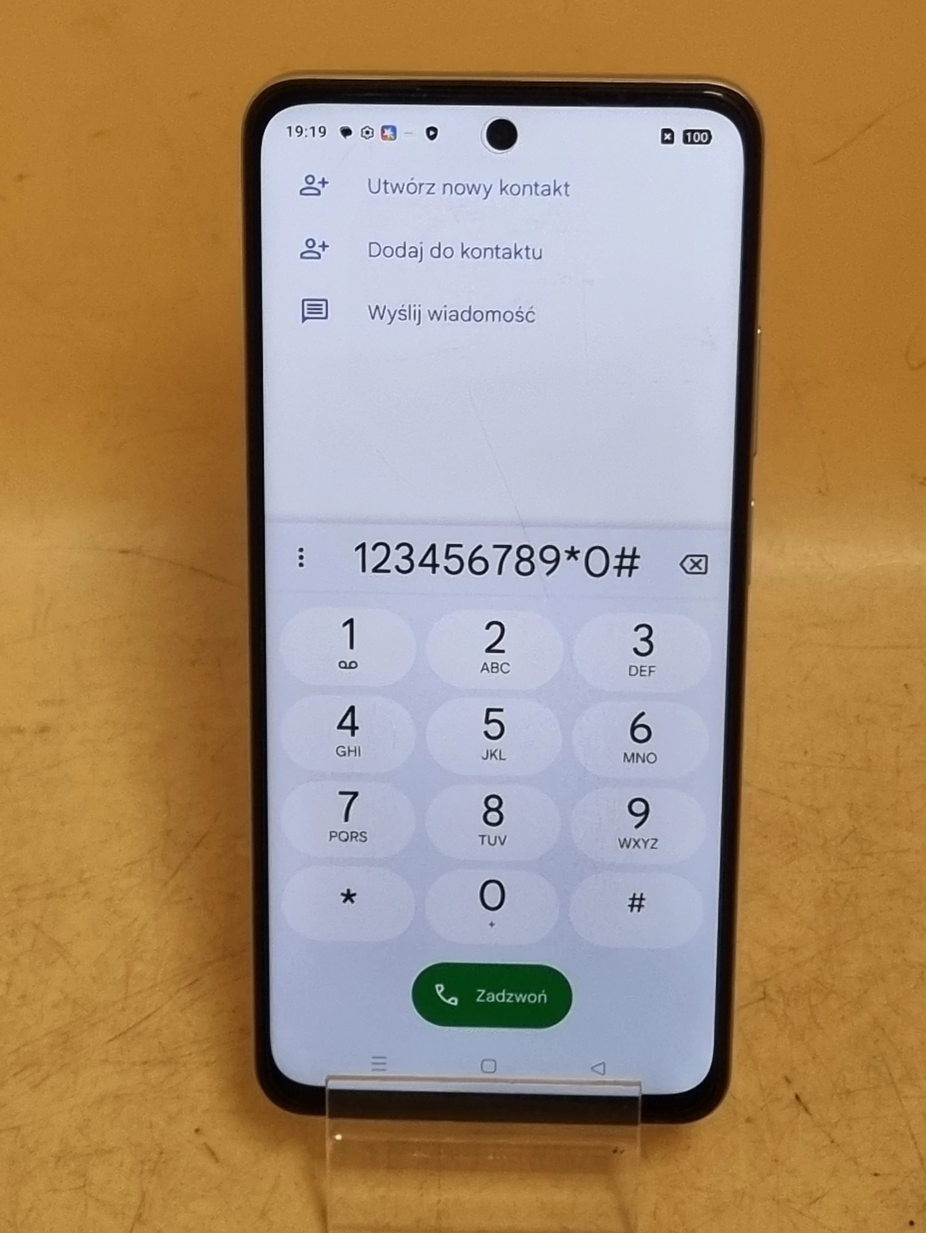 telefon-realme-c75-8256-przekatna-ekranu-670