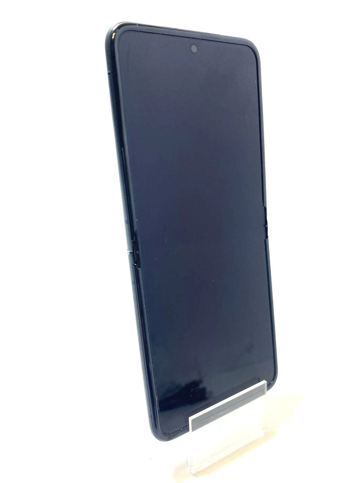 telefon-motorola-moto-razr-40-8256gb-typ-202685-212929