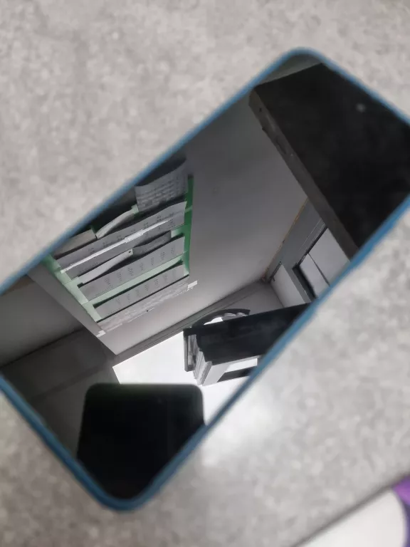 telefon-realme-c75-8256-stan-11323-2