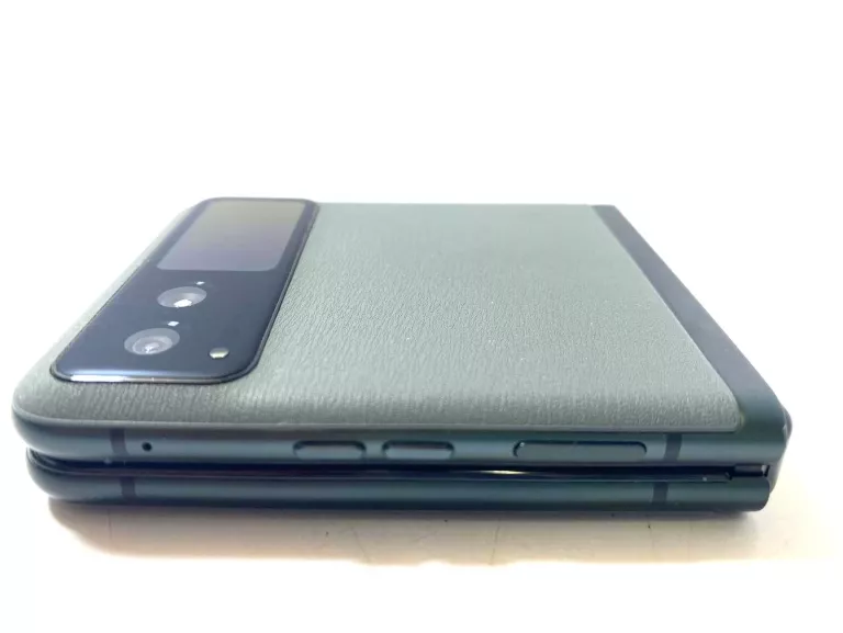 telefon-motorola-moto-razr-40-8256gb-przekatna-ekranu-69