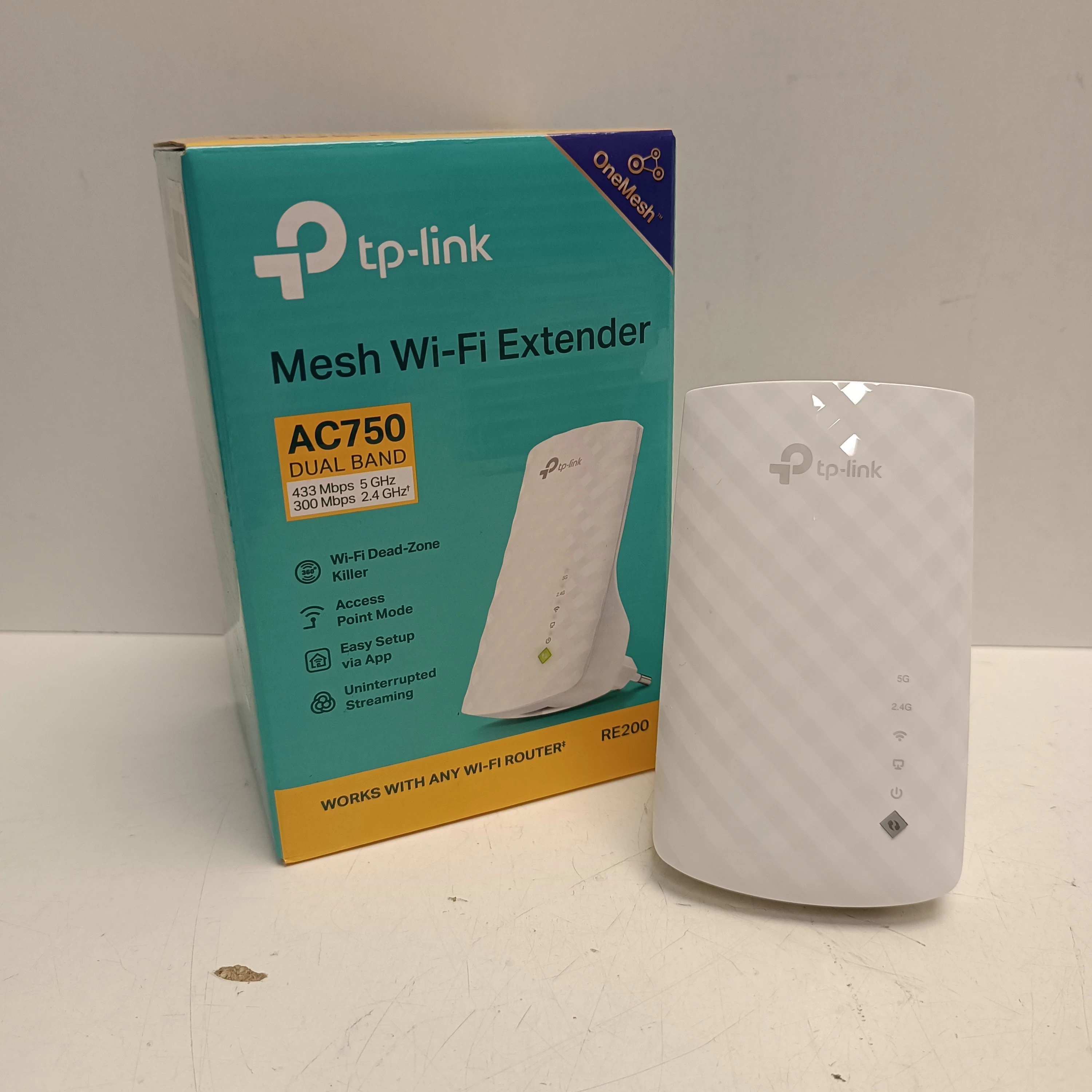 wzmacniacz-sygnalu-zasiegu-wifi-tp-link-ac750-model-ac750