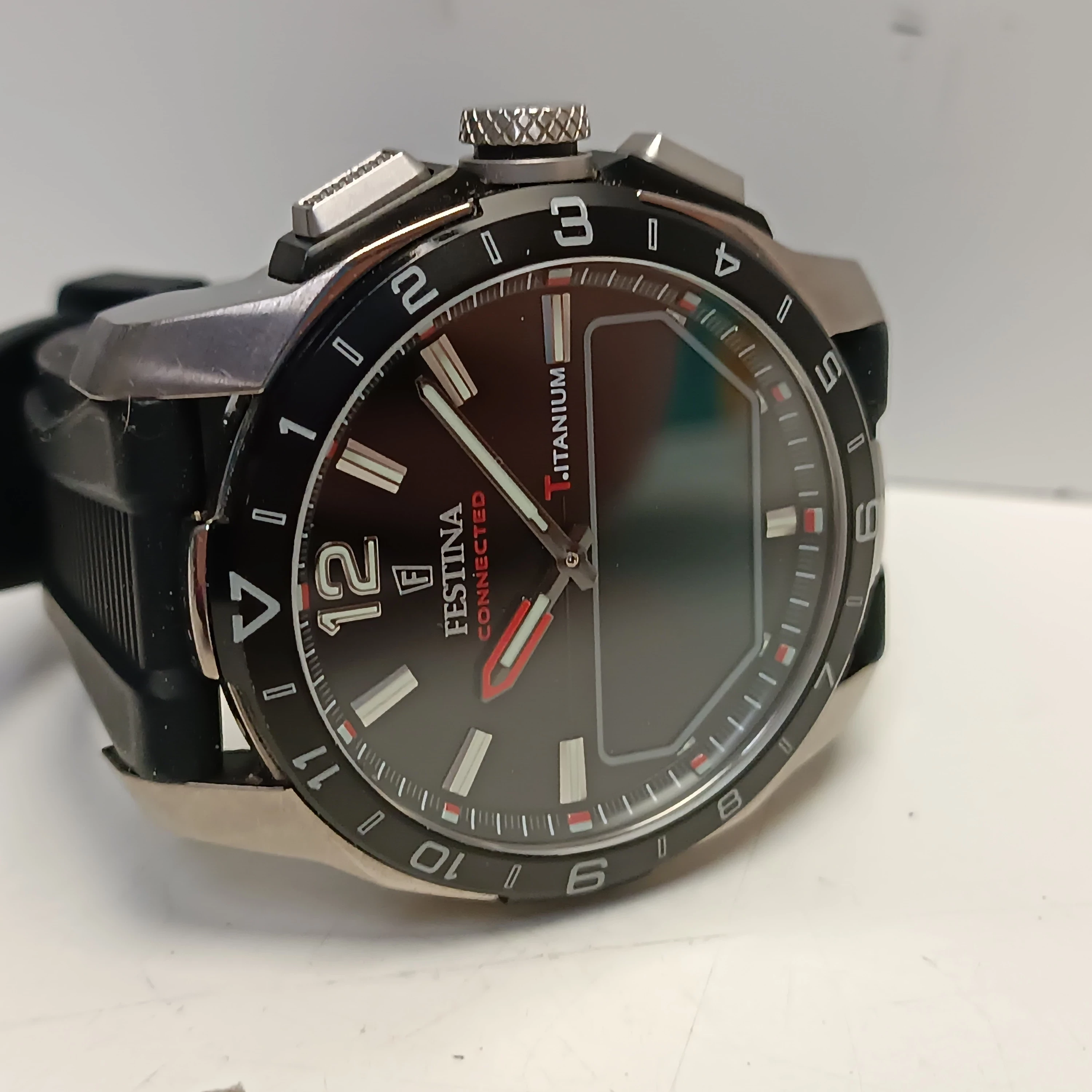 zegarek-festina-connected-f23000-wodoszczelnosc-129221-4