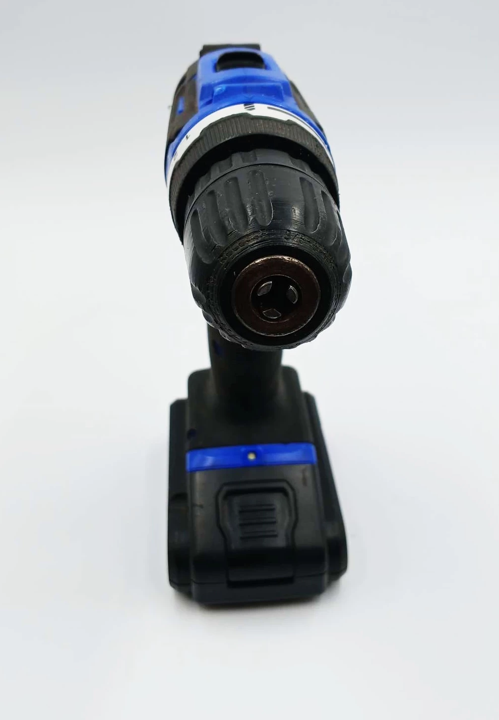 kinzo-wkretarka-akumulatorowa-144-v-rodzaj-silnika-204657-381877