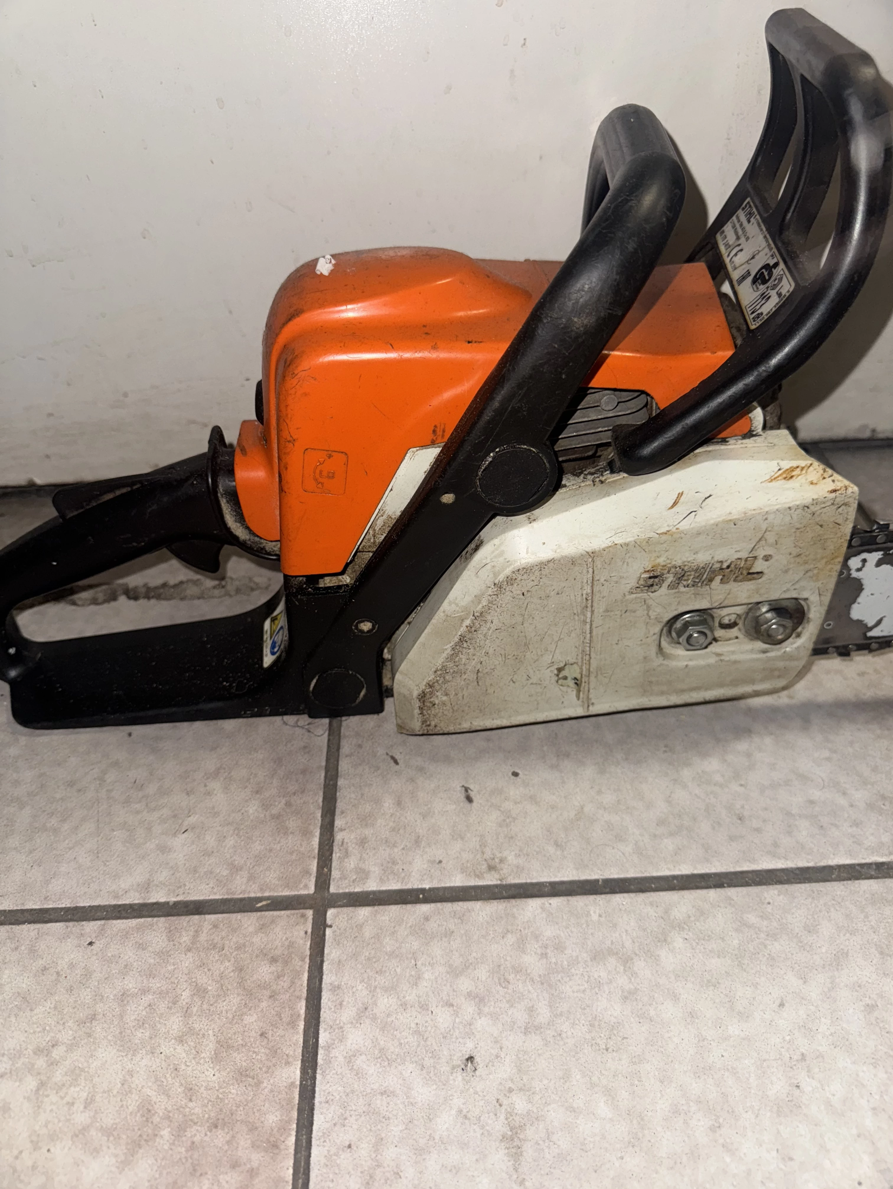pila-spalinowa-stihl-170-kod-producenta-11302000555