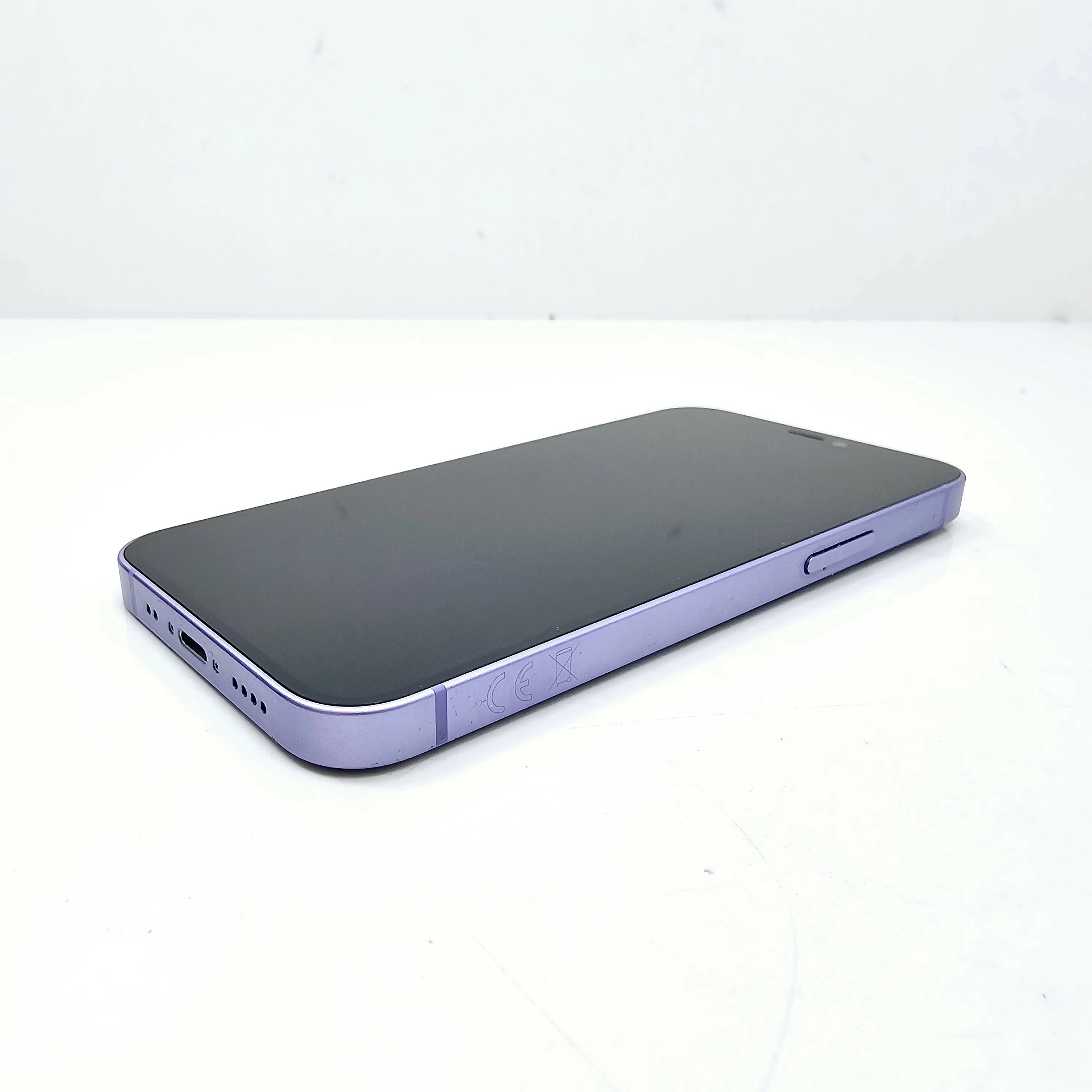 telefon-iphone-12-mini-128gb-84-baterii-przekatna-ekranu-540