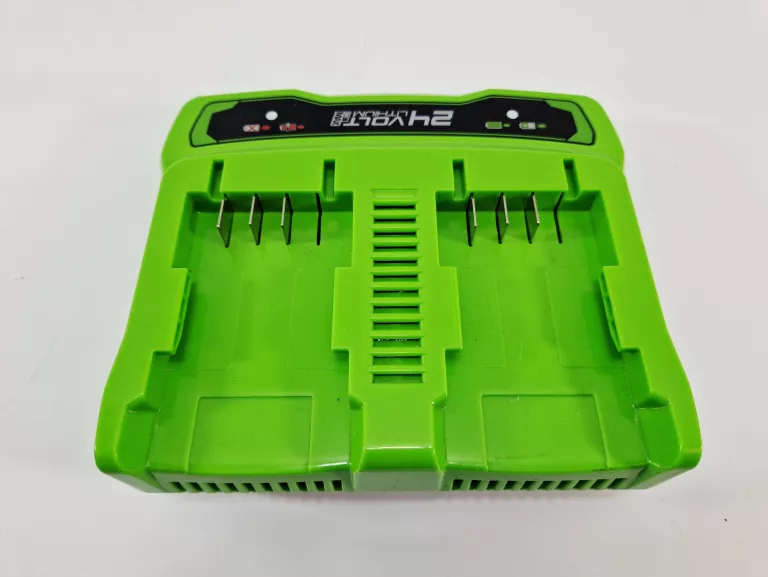 ladowarka-podwojna-24v-2a-greenworks-g24x2uc2-dual-slot-cag814-ean-gtin-5907856497532