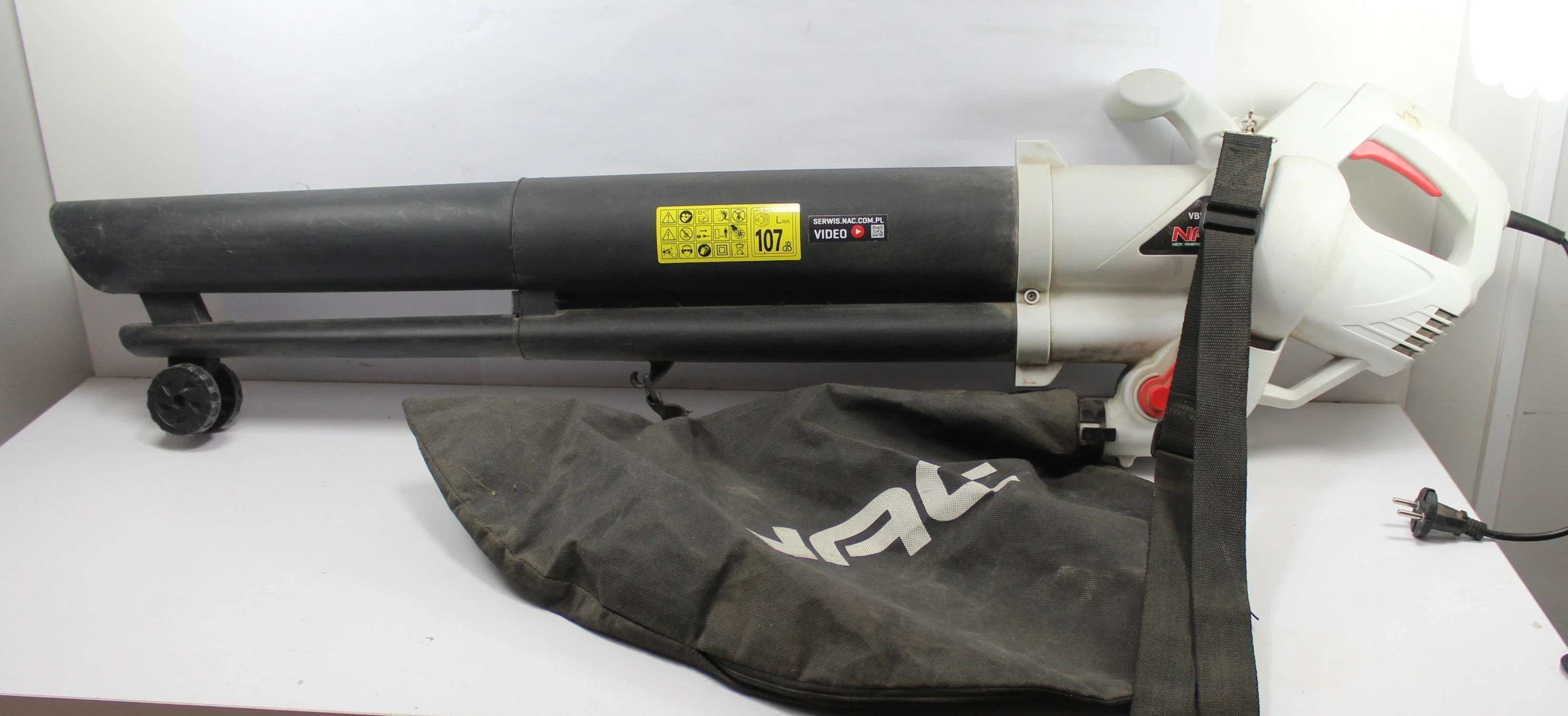 odkurzacz-do-lisci-elektryczny-nac-vbe320-bielnikowa-4-dzialdowo