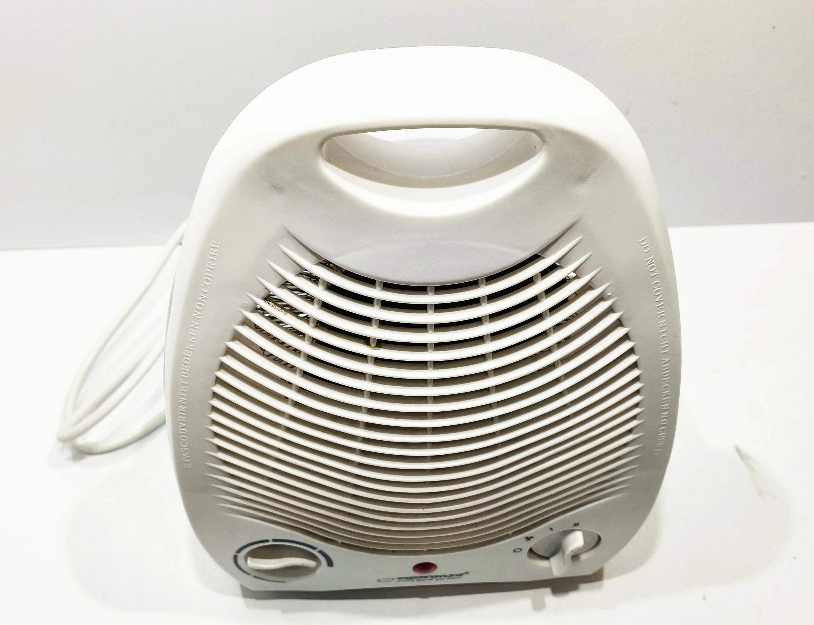 farelka-termowentylator-esperanza-hot-kolor-dominujacy-129357-2