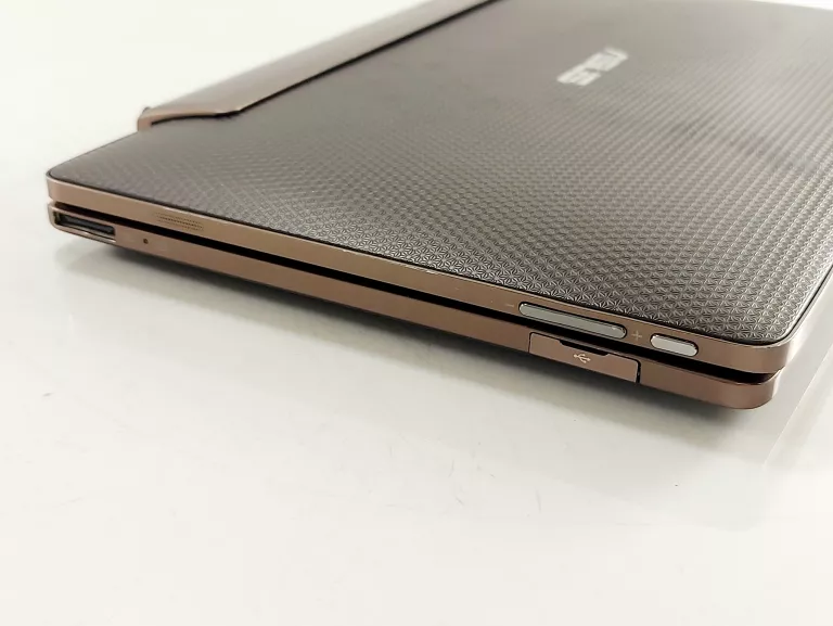 laptoptablet-asus-tf101-64gb-przekatna-ekranu-1010