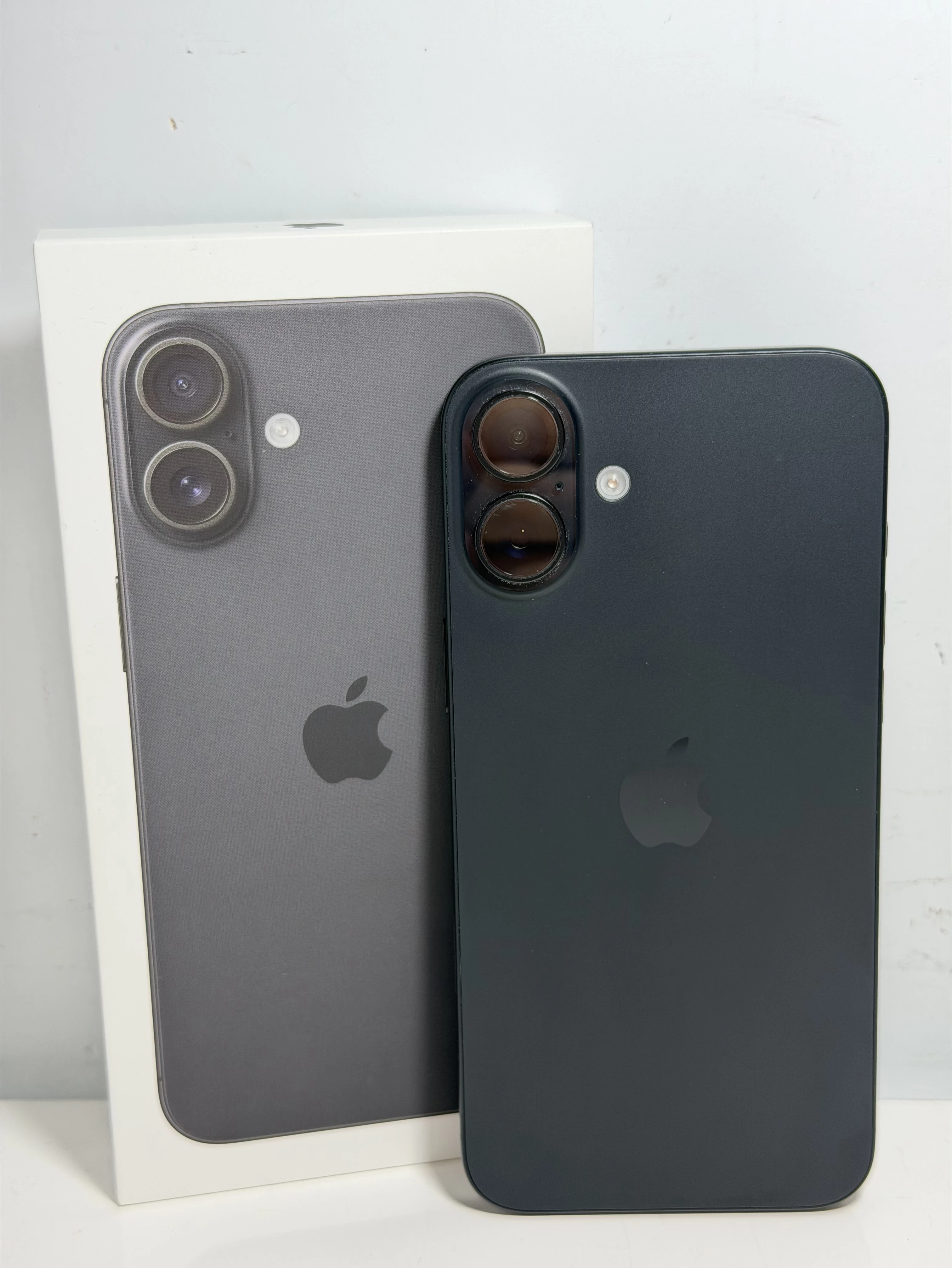 telefon-iphone-16-plus-128gb-100-kondycji-igla-ean-gtin-195949722141