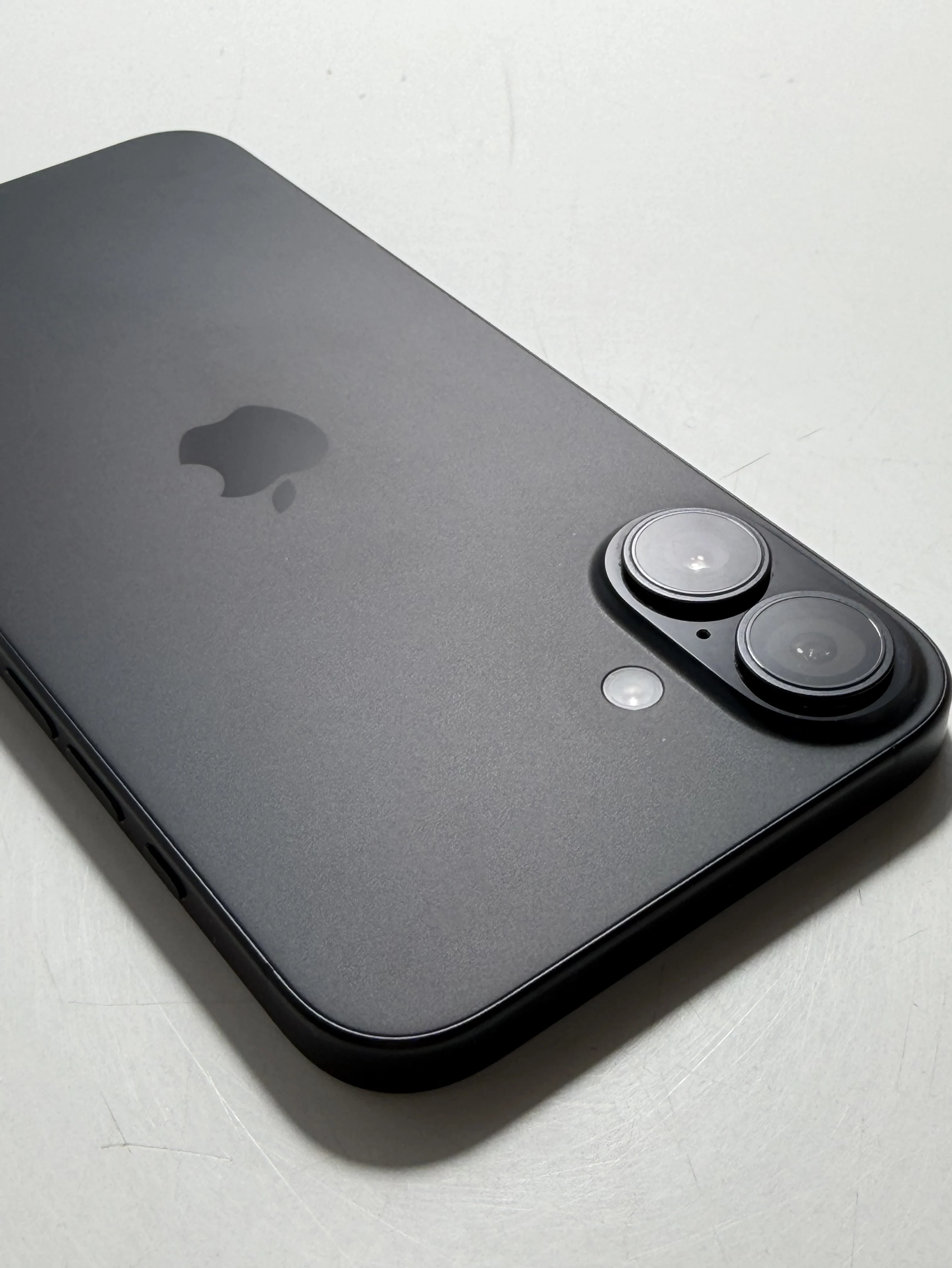 telefon-iphone-16-plus-128gb-100-kondycji-igla-wbudowana-pamiec-202869-214189