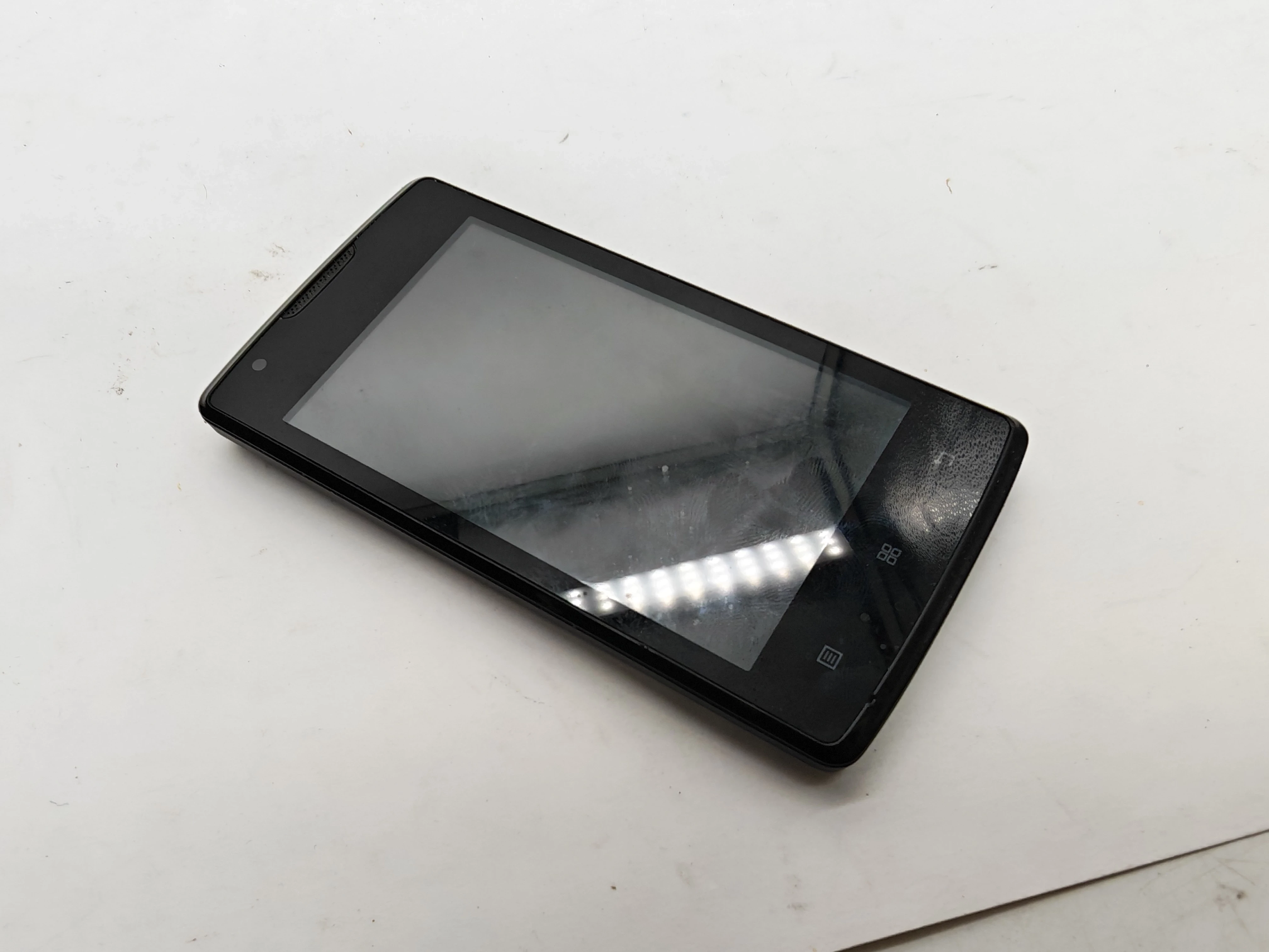 lenovo-vibe-a-a1000m-51-android-stan-11323-2