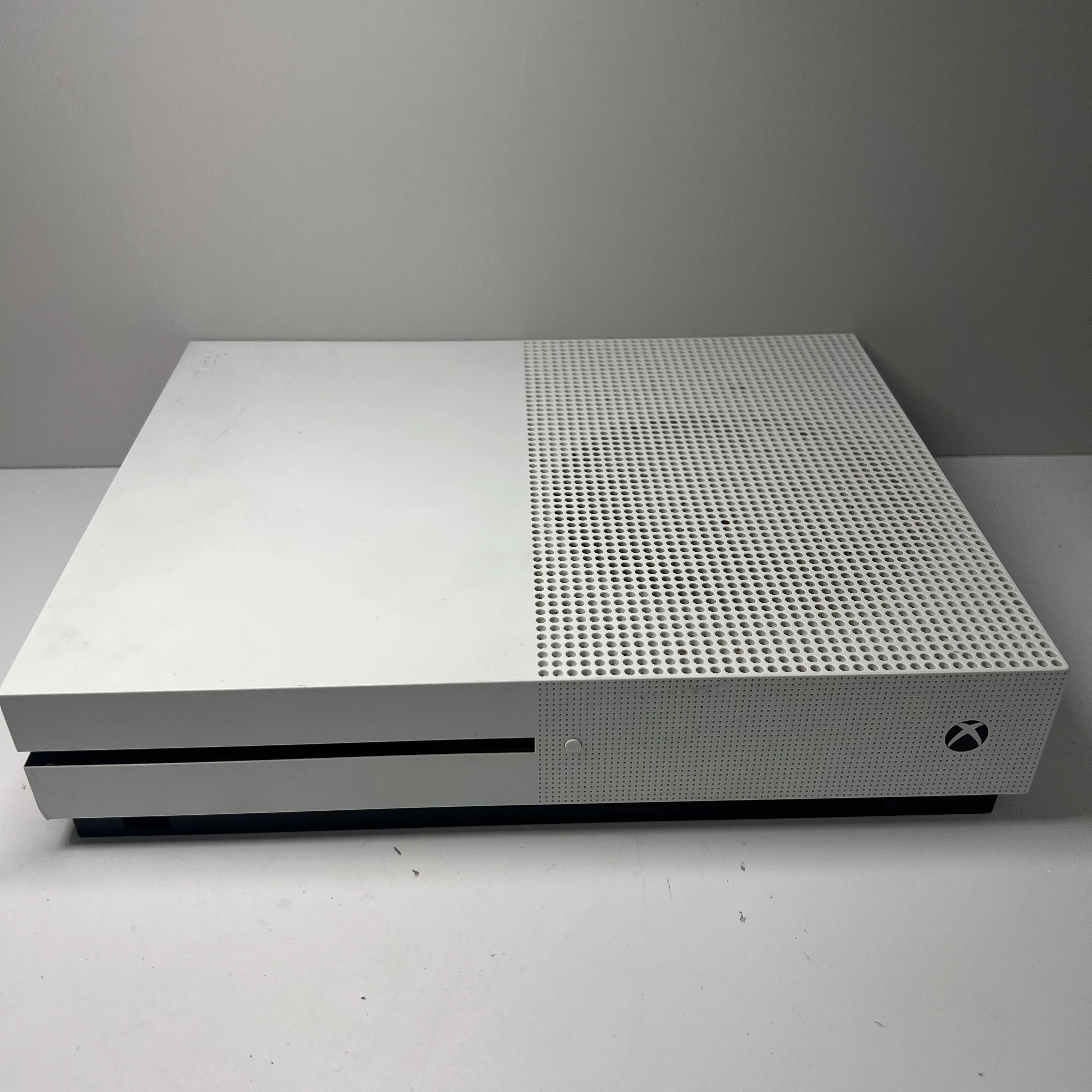 konsola-xbox-one-s-500-gbgraokablowanie-wersja-konsoli-130591-2