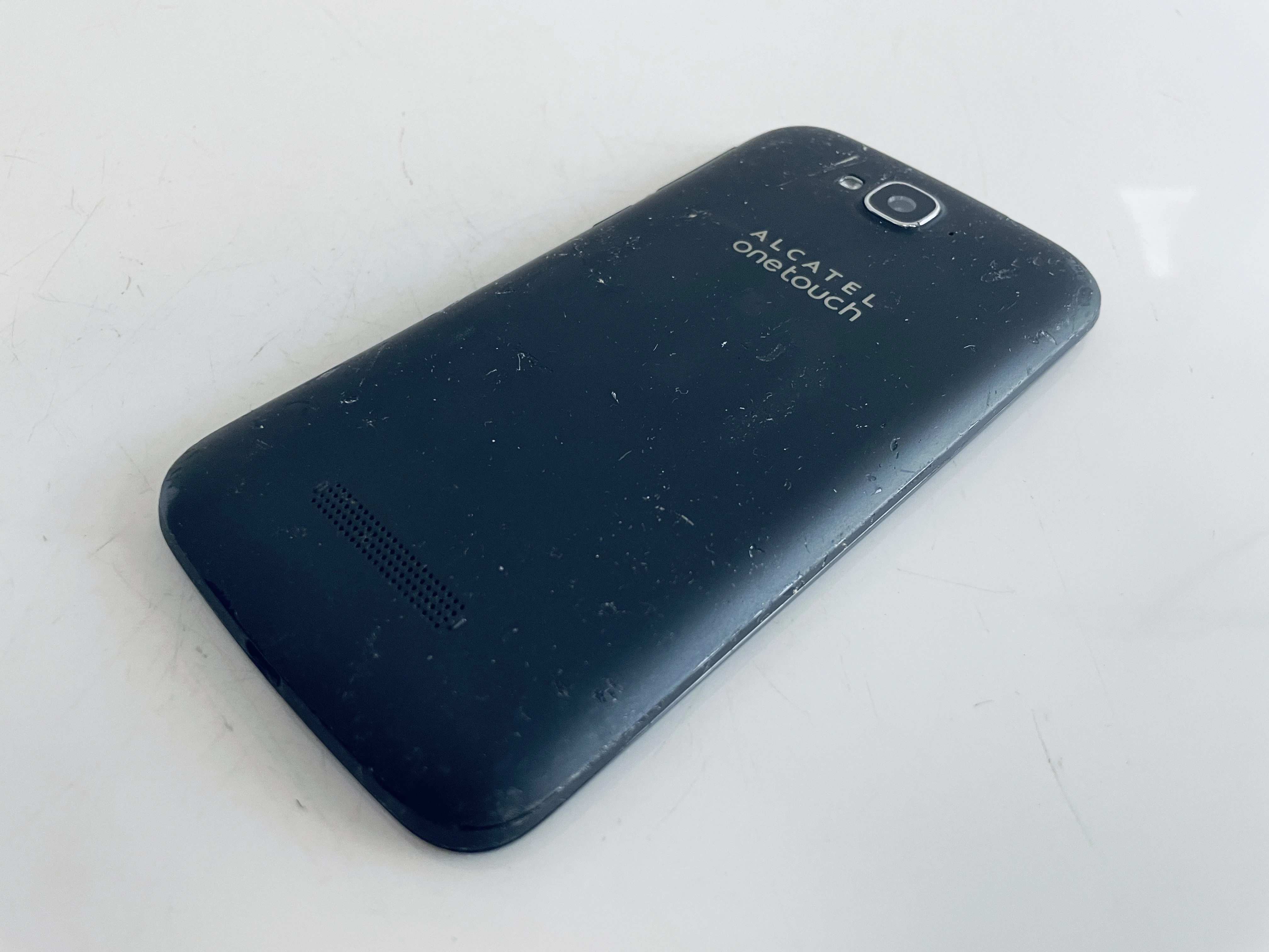 telefon-alcatel-one-touch-pop-c7-7041d-stan-11323-2