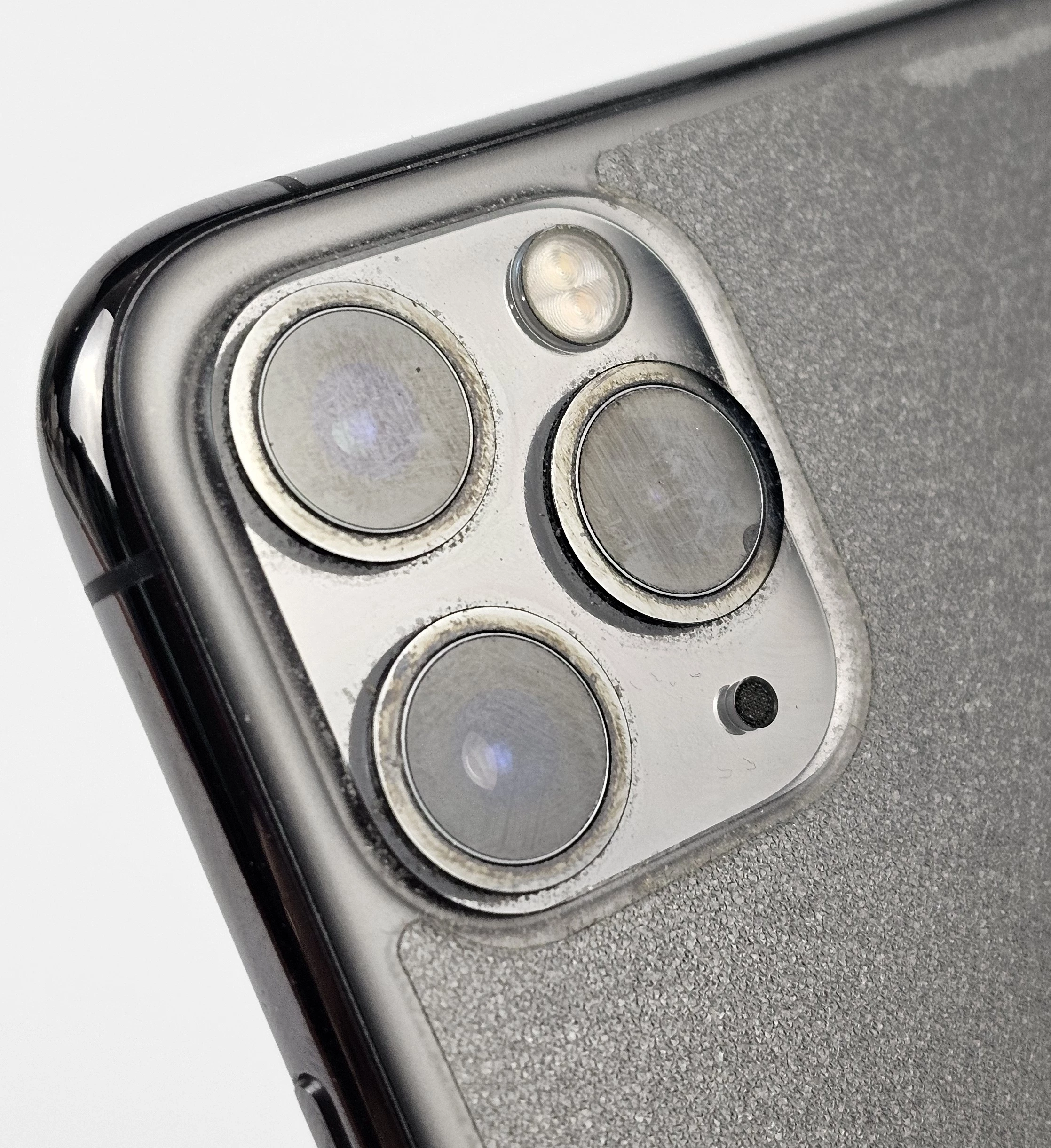 smartfon-apple-iphone-11-pro-max-4-gb-64-gb-4g-pamiec-ram-202865-214121