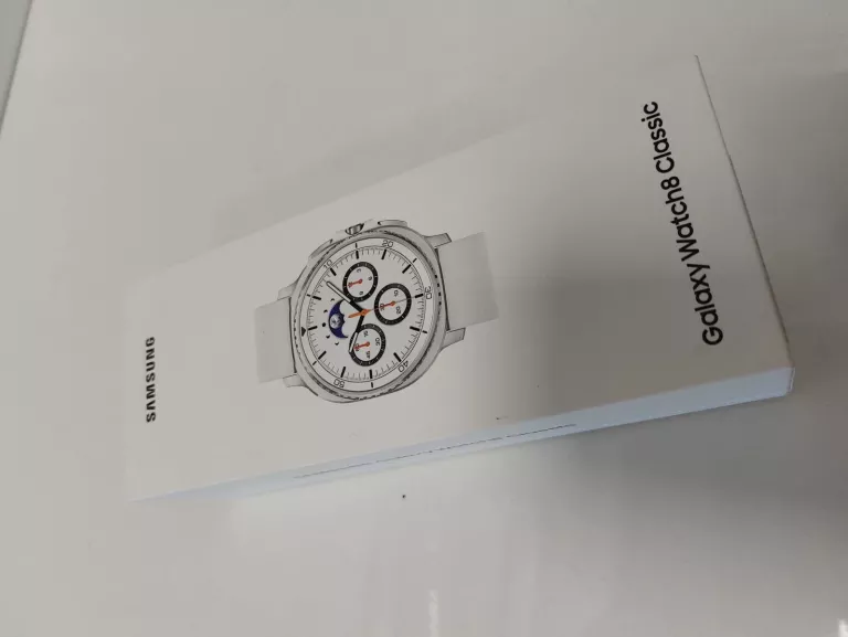 samsung-galaxy-watch-8-classic-bialy-lte-46-mm-kolor-249512-1647414