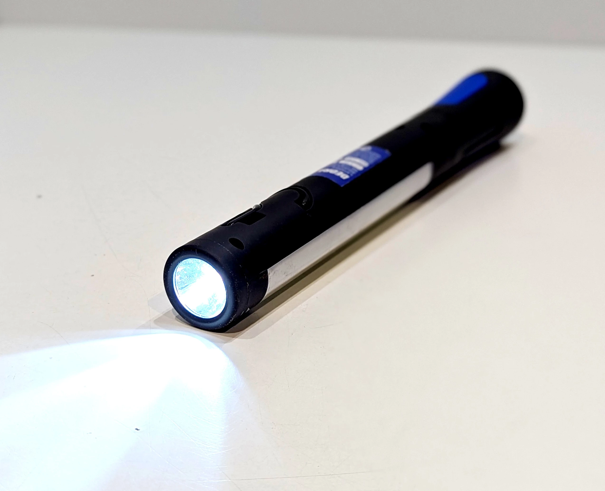 dedra-l1023-latarka-ean-gtin-5902628330123